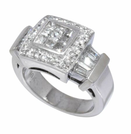 18k White Gold Princess Cut Invisible setting diamond ring Size 6 US