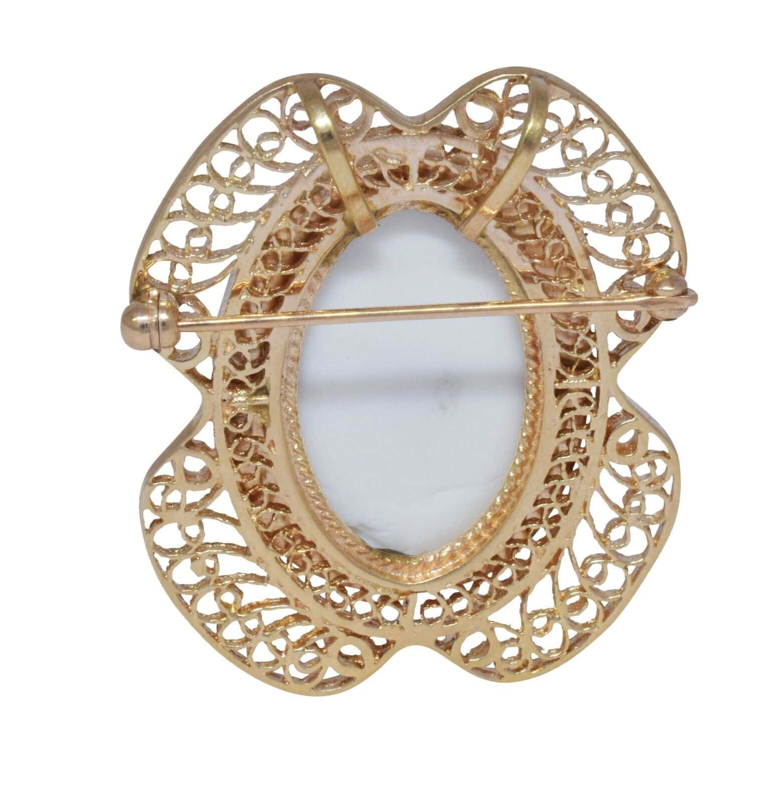 Cameo Style Brooch 14k Yellow Gold Filigree