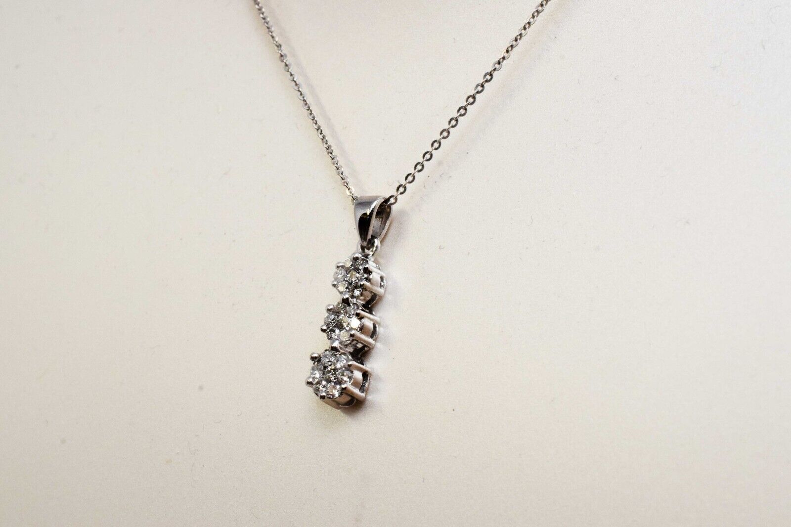 Ladies 14K White Gold 3 Diamond Cluster Necklace 16