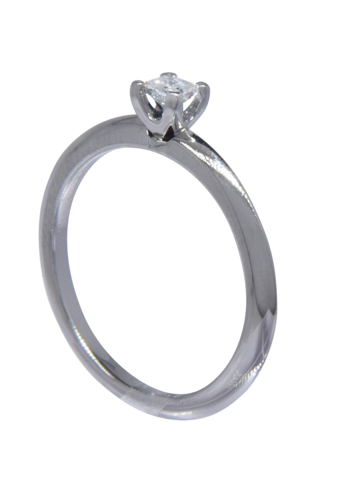 Tiffany & Co. 0.17 Carat Princess Cut Diamond & Platinum Ring & Box Size 6