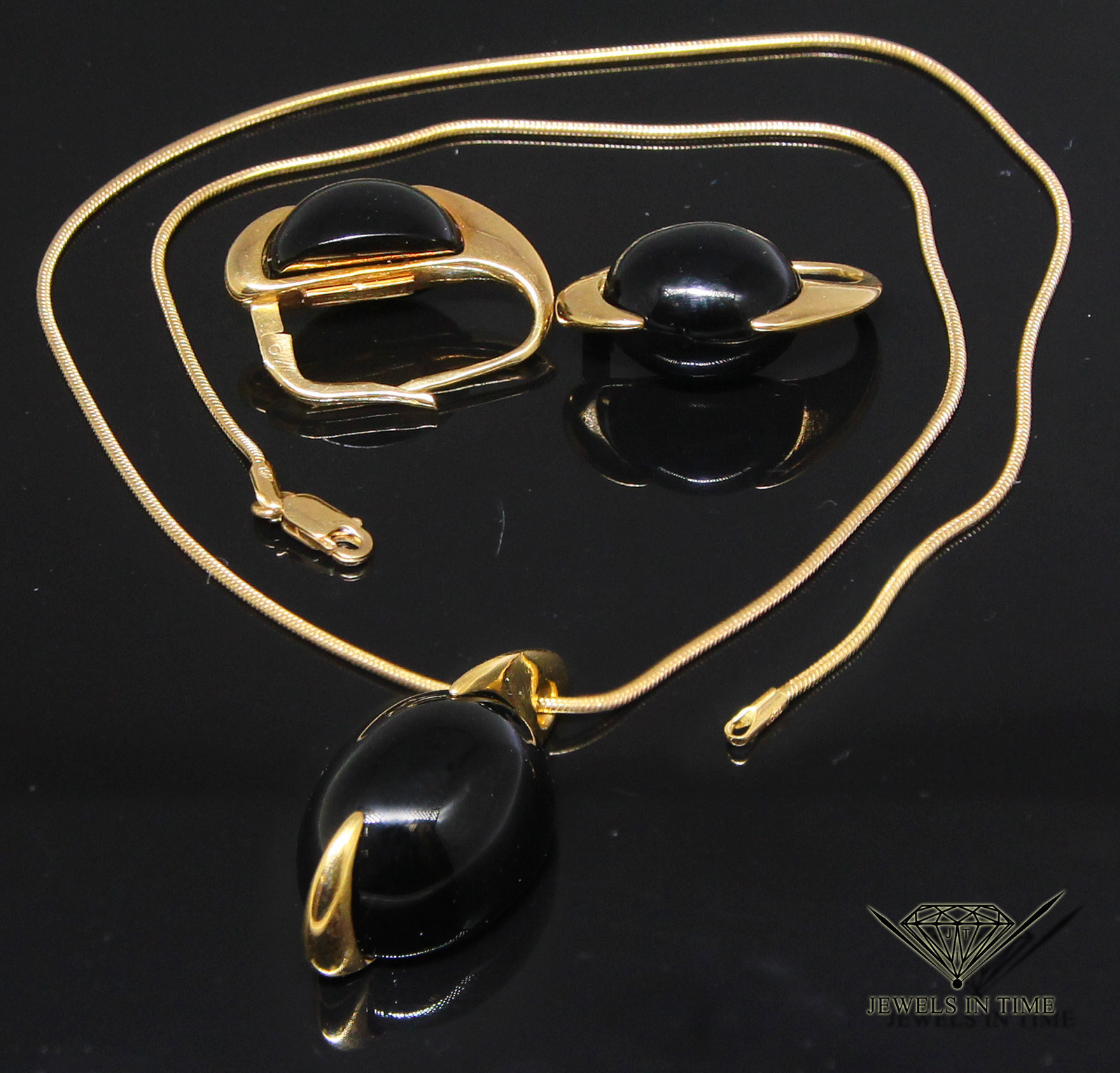 Tito Pedrini Black Onyx Gemstone in 18k Yellow Gold Necklace & Earrings Set