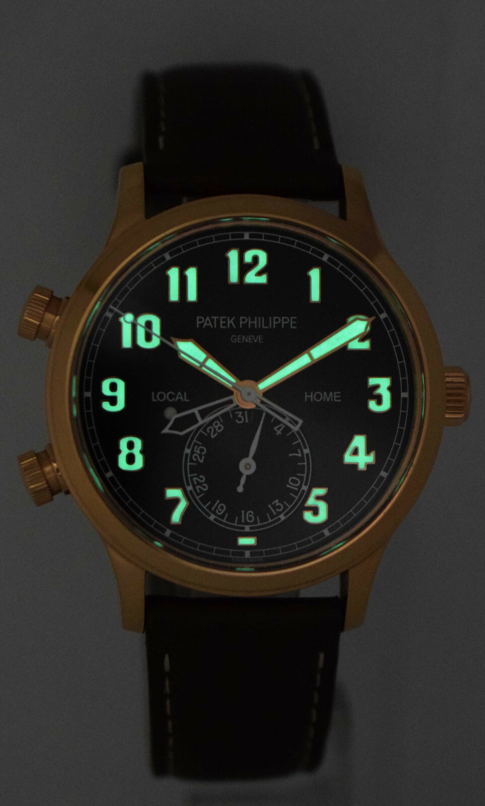 Patek Philippe 5524 Complications 18k Rose Gold Pilots Watch B/P '23 5524R
