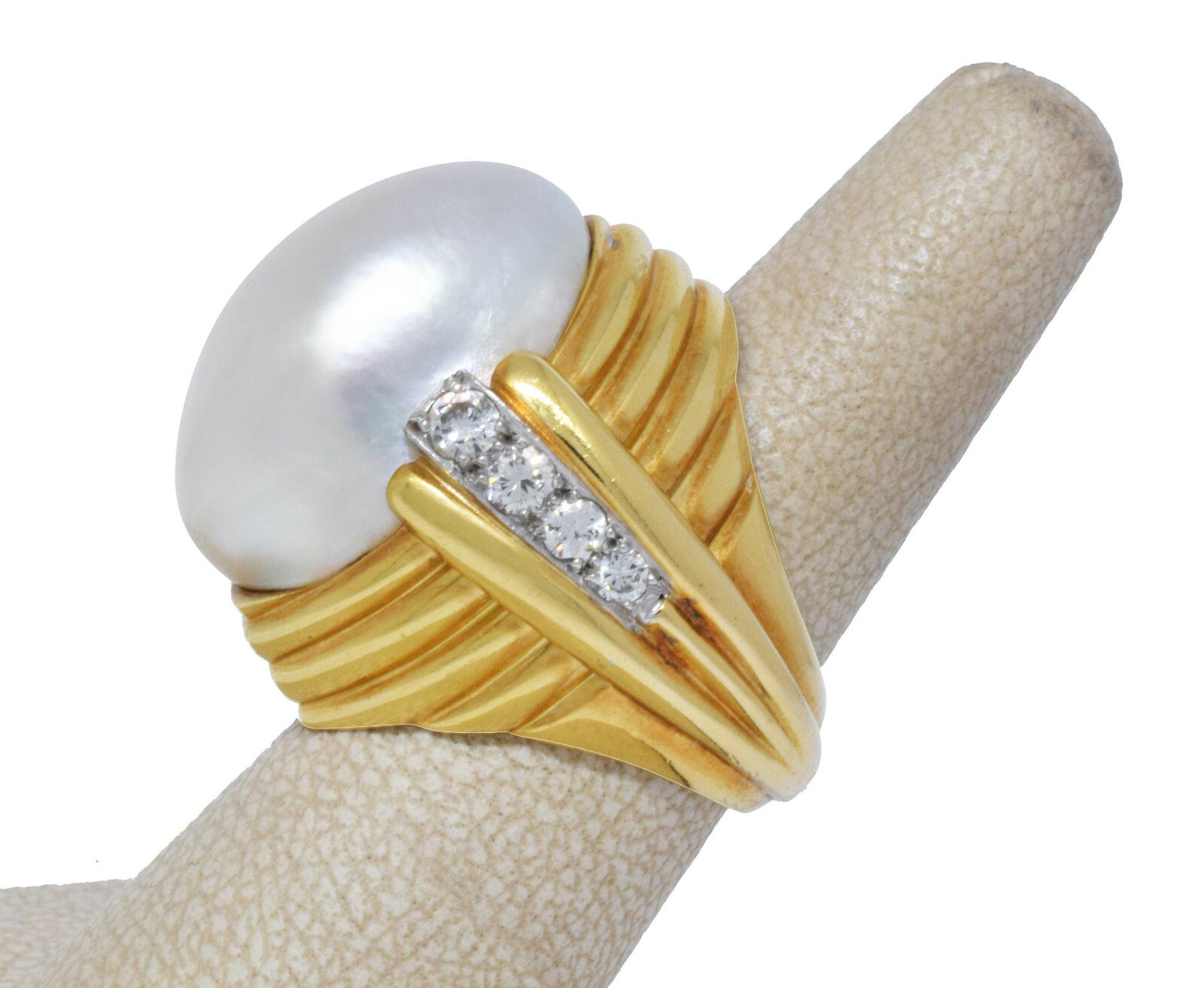 David Webb Mabe Pearl & Diamond 18k Yellow Gold Platinum Cocktail Ring 5.75 David Webb Mabe Pearl & Diamond 18k Yellow Gold Platinum Cocktail Ring 5.75