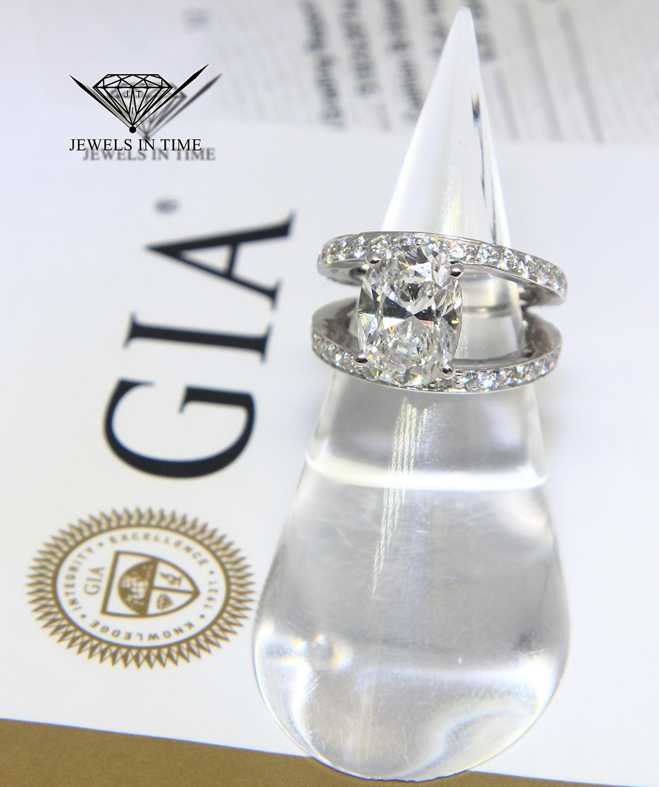 4.01 Carat Cushion Brilliant Diamond Platinum Ring GIA BRAND NEW