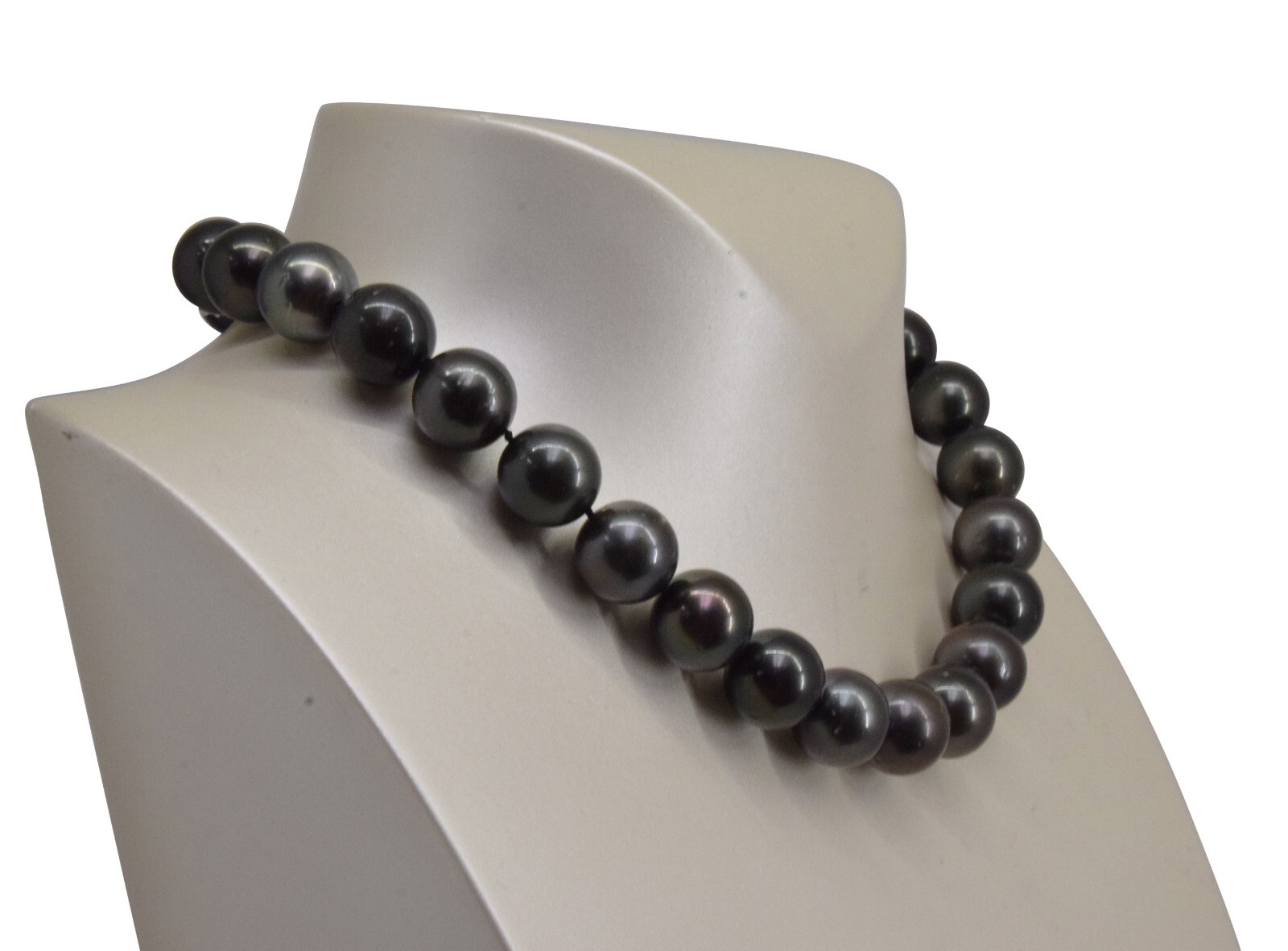 Black South Sea Tahitian Pearl Necklace 17" w/ White Gold Clasp & Earrings SET Black South Sea Tahitian Pearl Necklace 17" w/ White Gold Clasp & Earrings SET