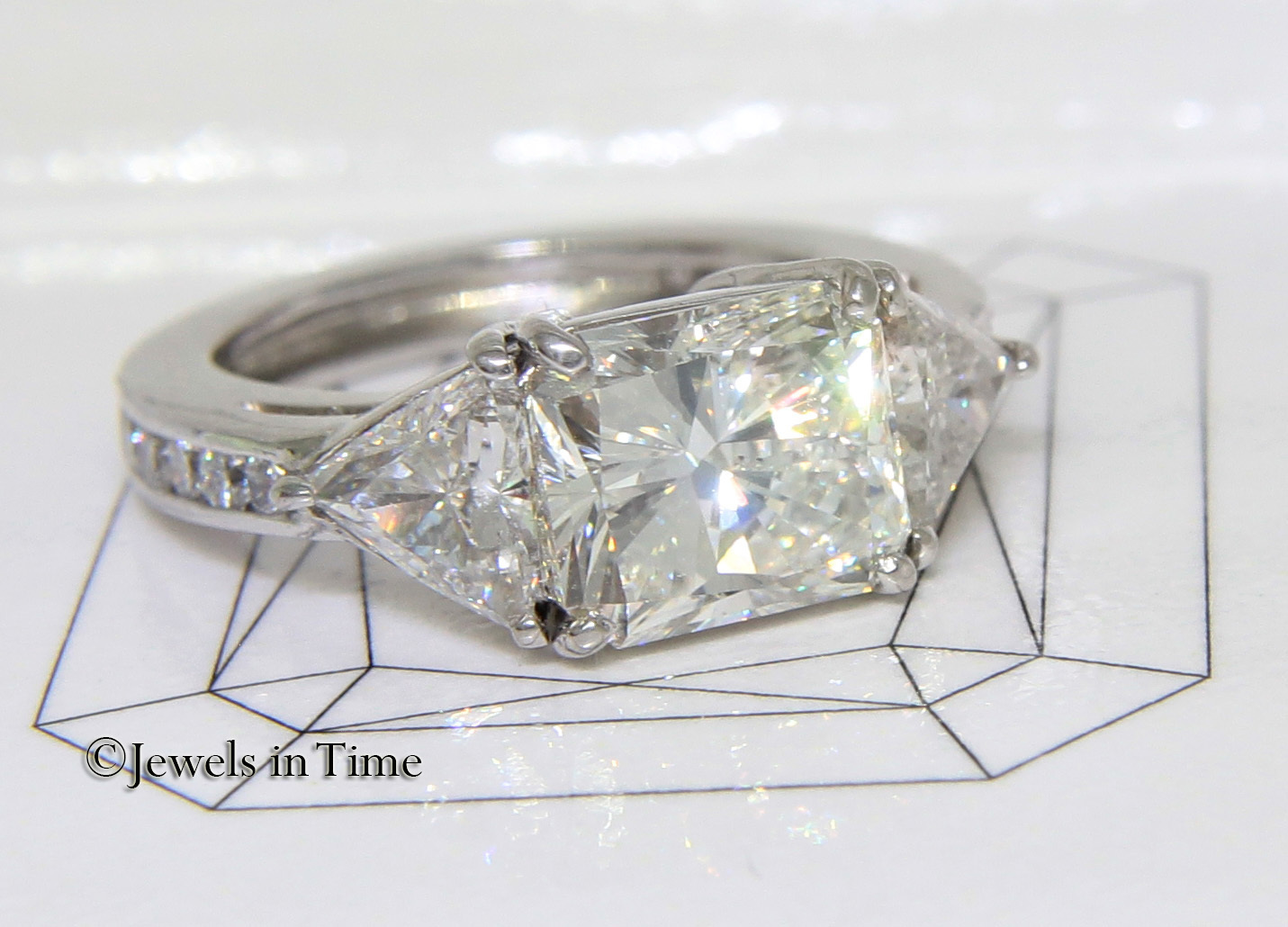 3.67 Carat Diamond Platinum Ladies Ring Size 6.5 + EGL Certificate