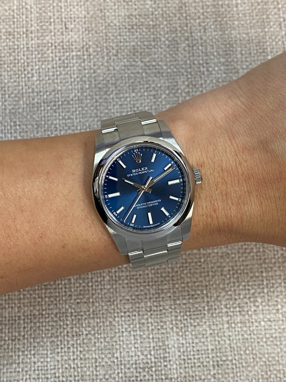 Rolex Oyster Perpetual 34 Steel Blue Dial Automatic Watch +Card '22  124200