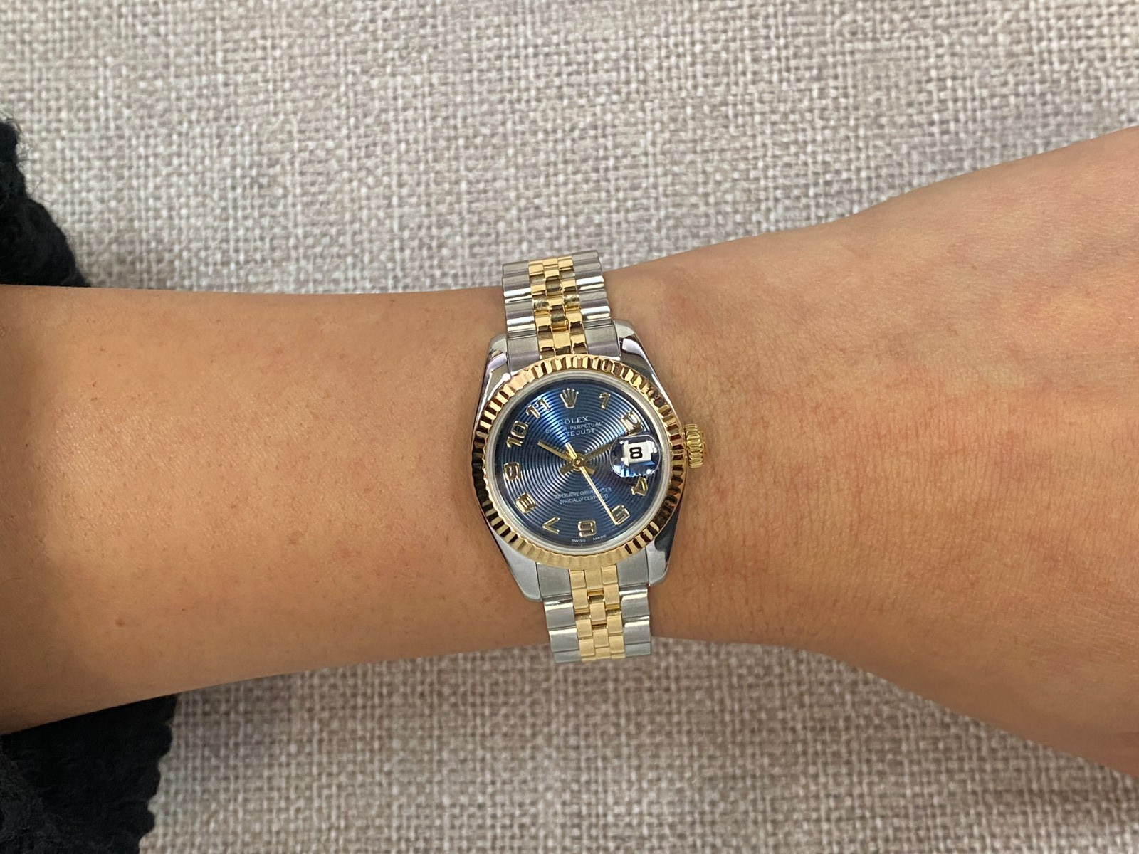 Rolex Datejust 18k Yellow Gold/Steel Blue Concentric Dial 26mm Watch D 179173