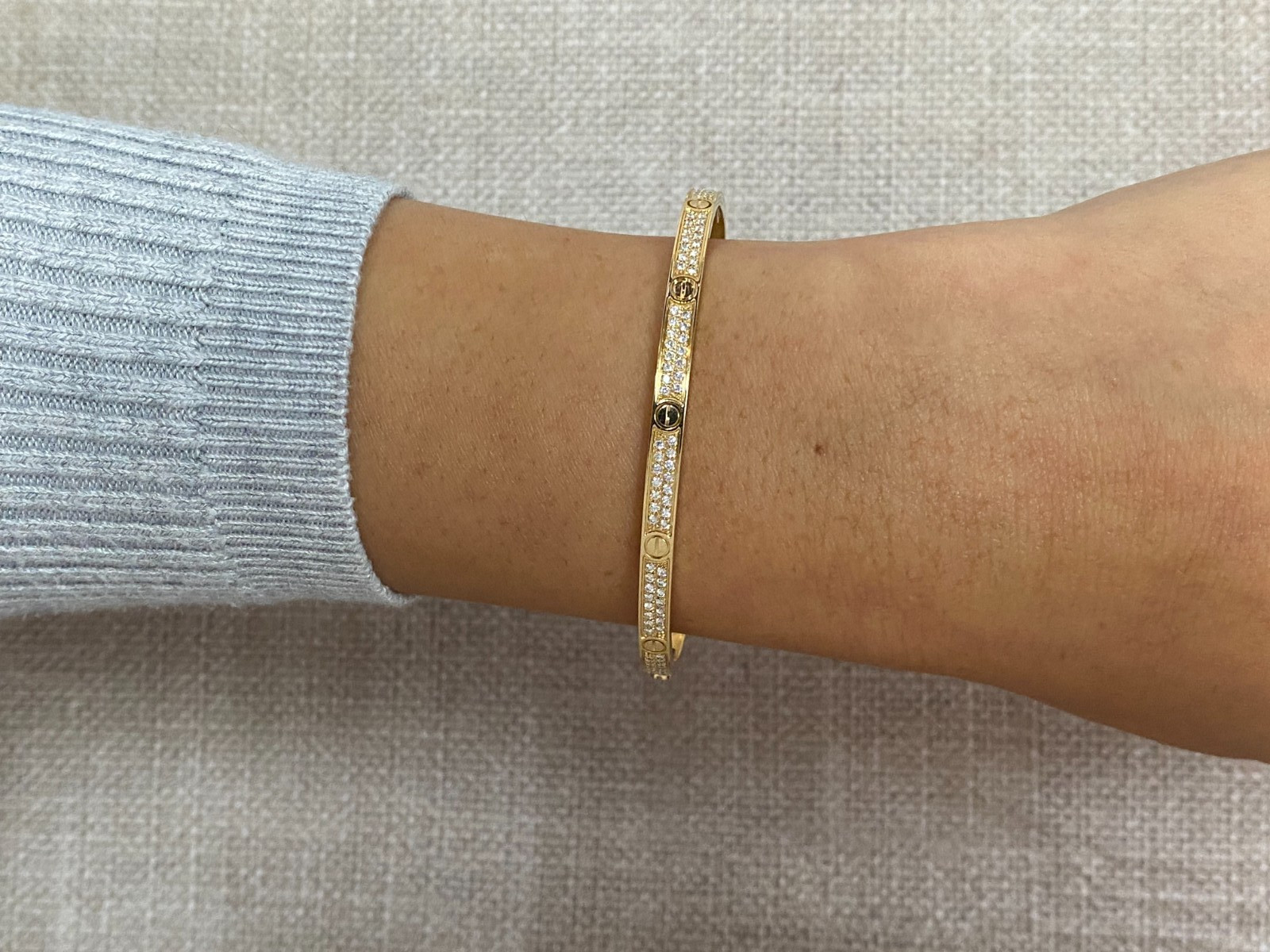 Cartier Love Bracelet Small Size 17cm 18k Yellow Gold Pave Diamond B/P N6726417