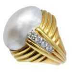 David Webb Mabe Pearl & Diamond 18k Yellow Gold Platinum Cocktail Ring 5.75 David Webb Mabe Pearl & Diamond 18k Yellow Gold Platinum Cocktail Ring 5.75