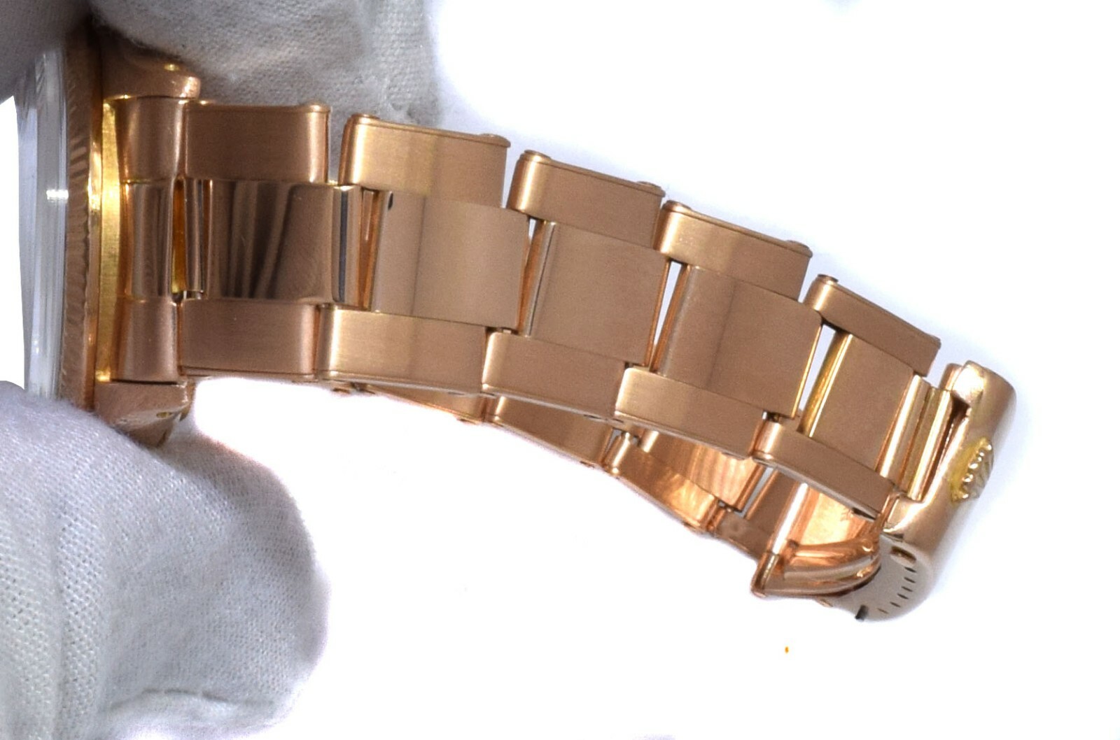 Rolex Datejust 18k Rose Gold MOP Roman Dial Midsize 31mm Vintage Watch 6627