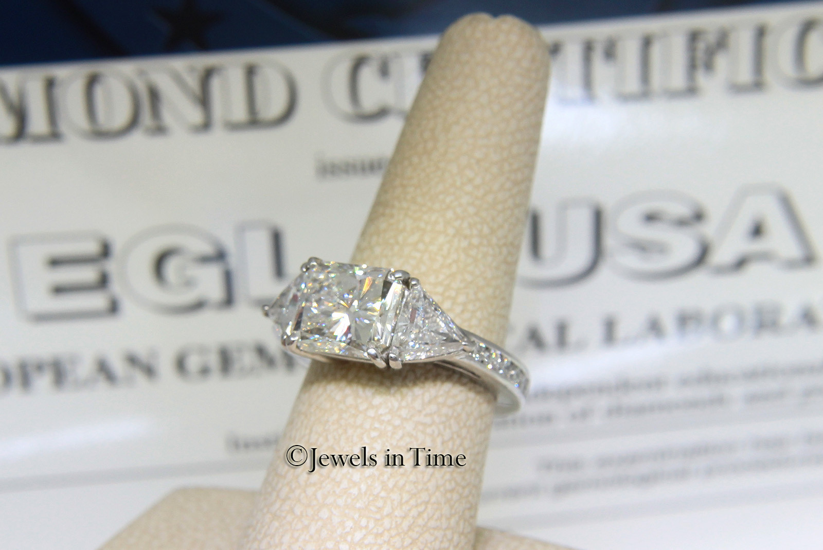 3.67 Carat Diamond Platinum Ladies Ring Size 6.5 + EGL Certificate