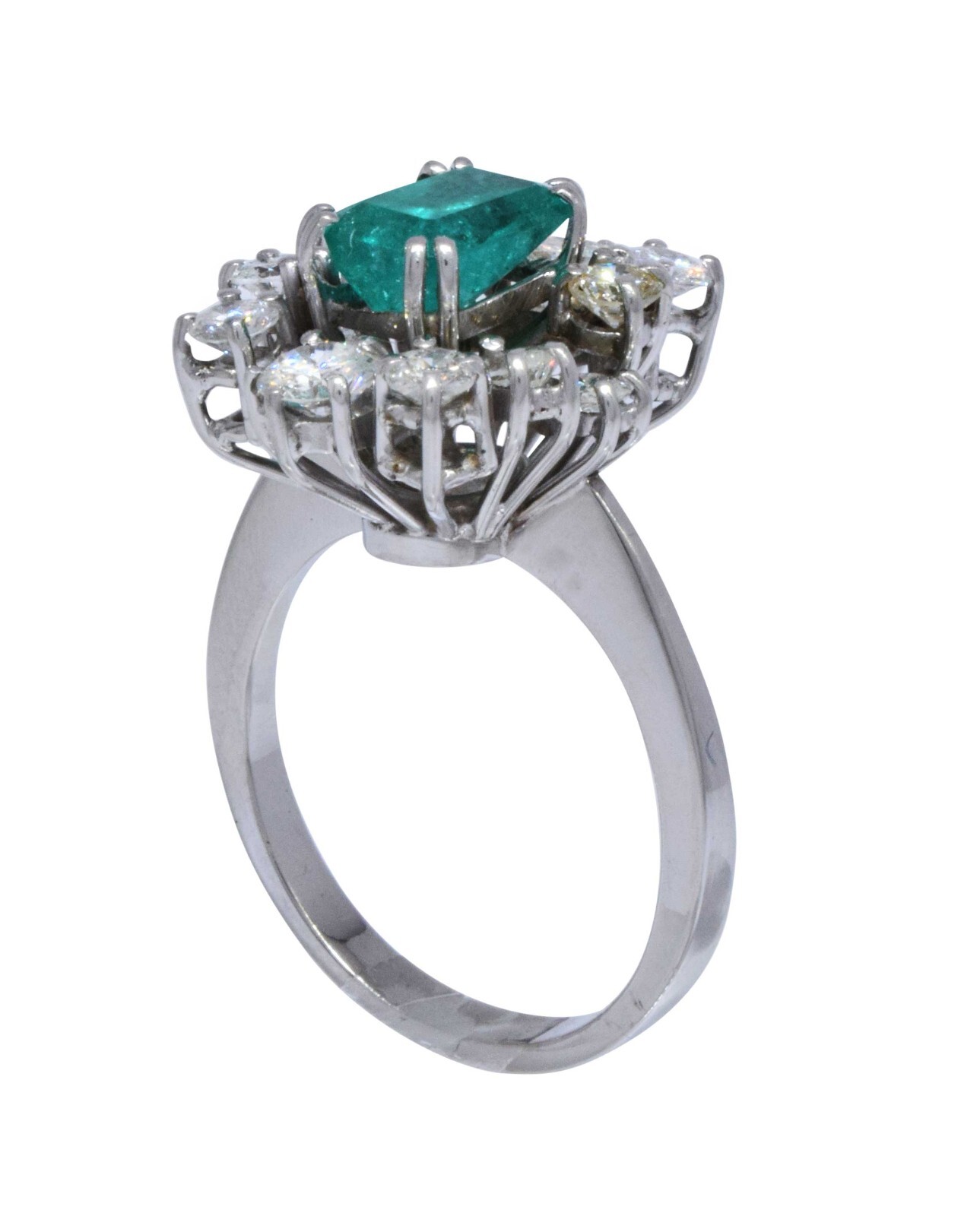 Ladies Diamond & Emerald Ring 18k White Gold Size 6.5
