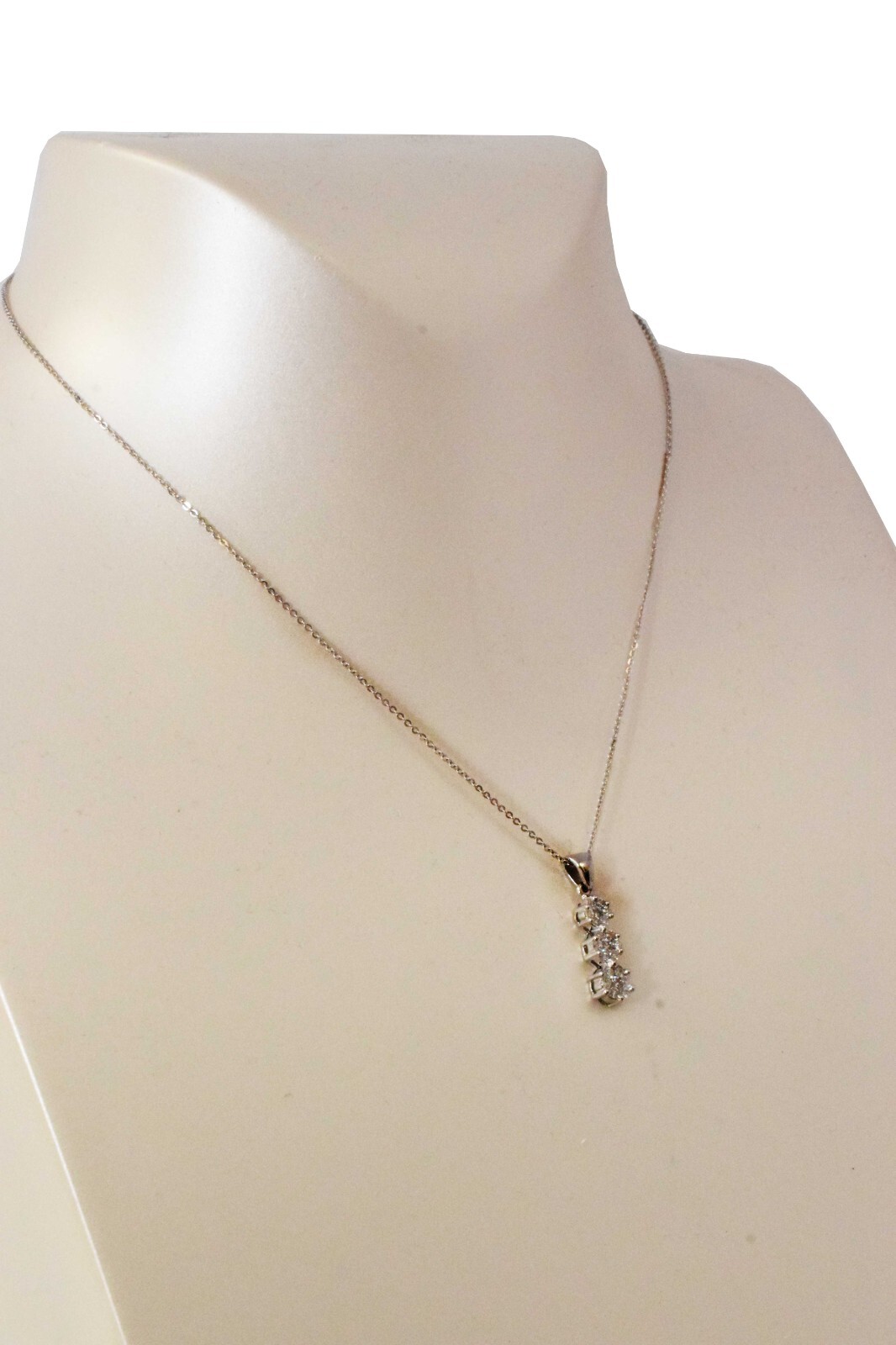 Ladies 14K White Gold 3 Diamond Cluster Necklace 16" 0.75ct