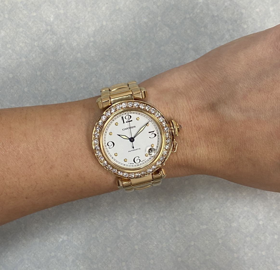 Cartier Pasha 18k Yellow Gold & Diamond Bezel Ladies 35mm Watch W30134H9 1035