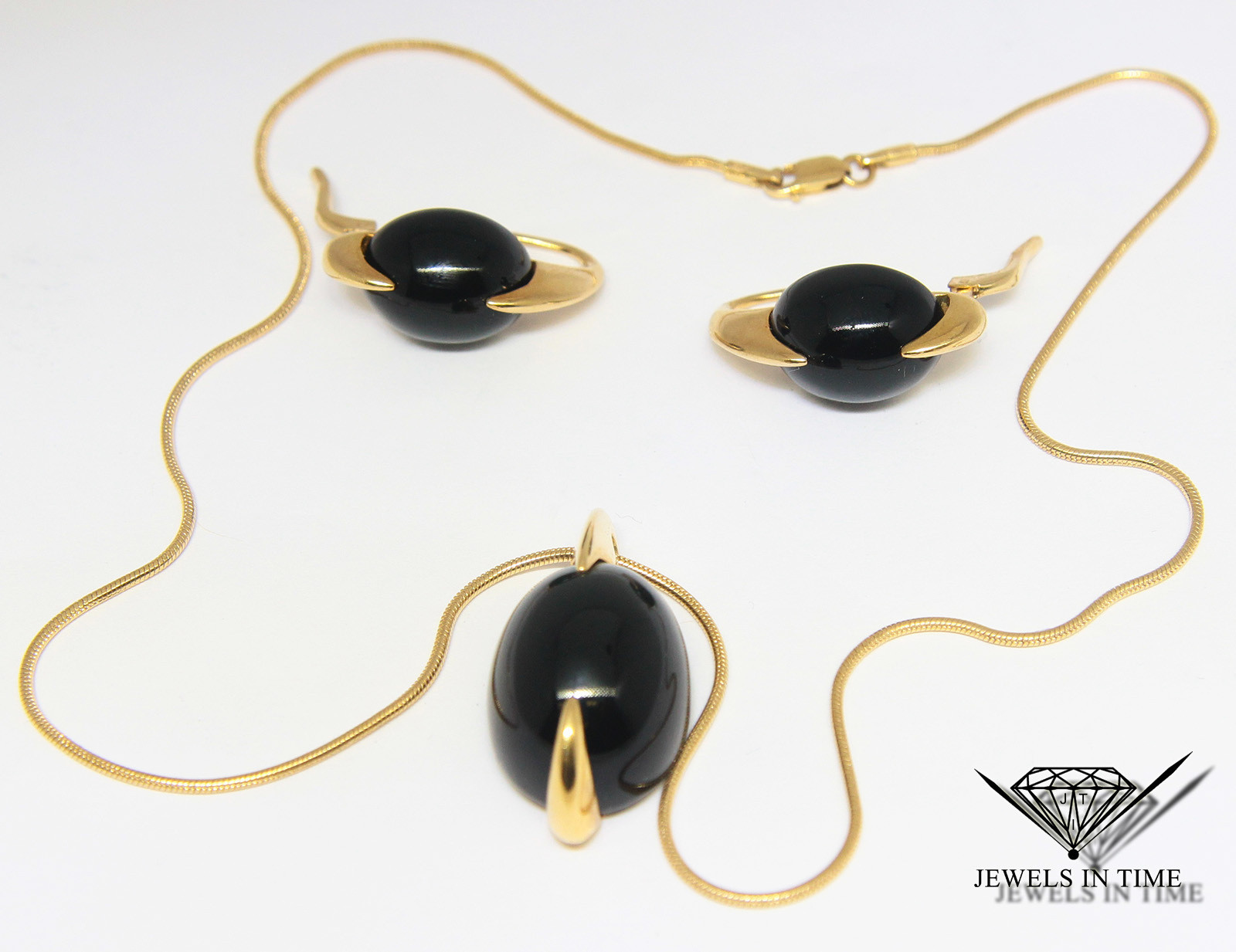 Tito Pedrini Black Onyx Gemstone in 18k Yellow Gold Necklace & Earrings Set