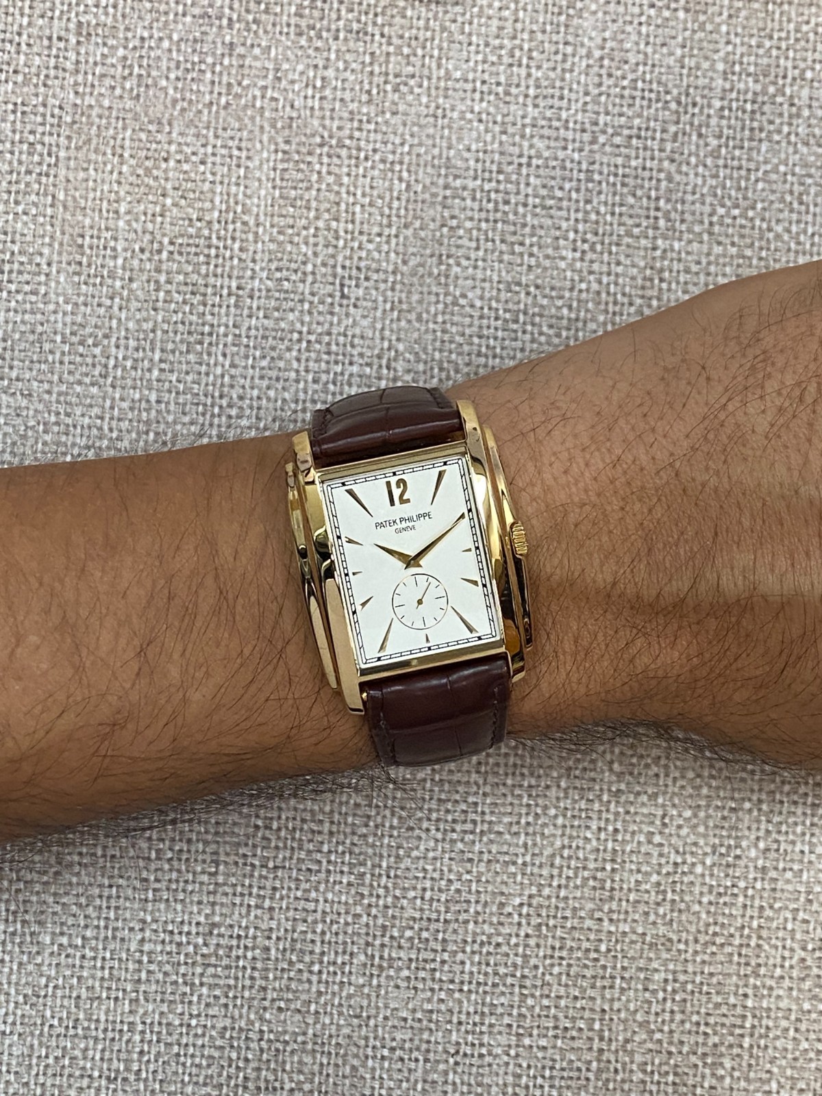 Patek Philippe 5124 Gondolo 18k Yellow Gold Mens Manual Watch 5124J