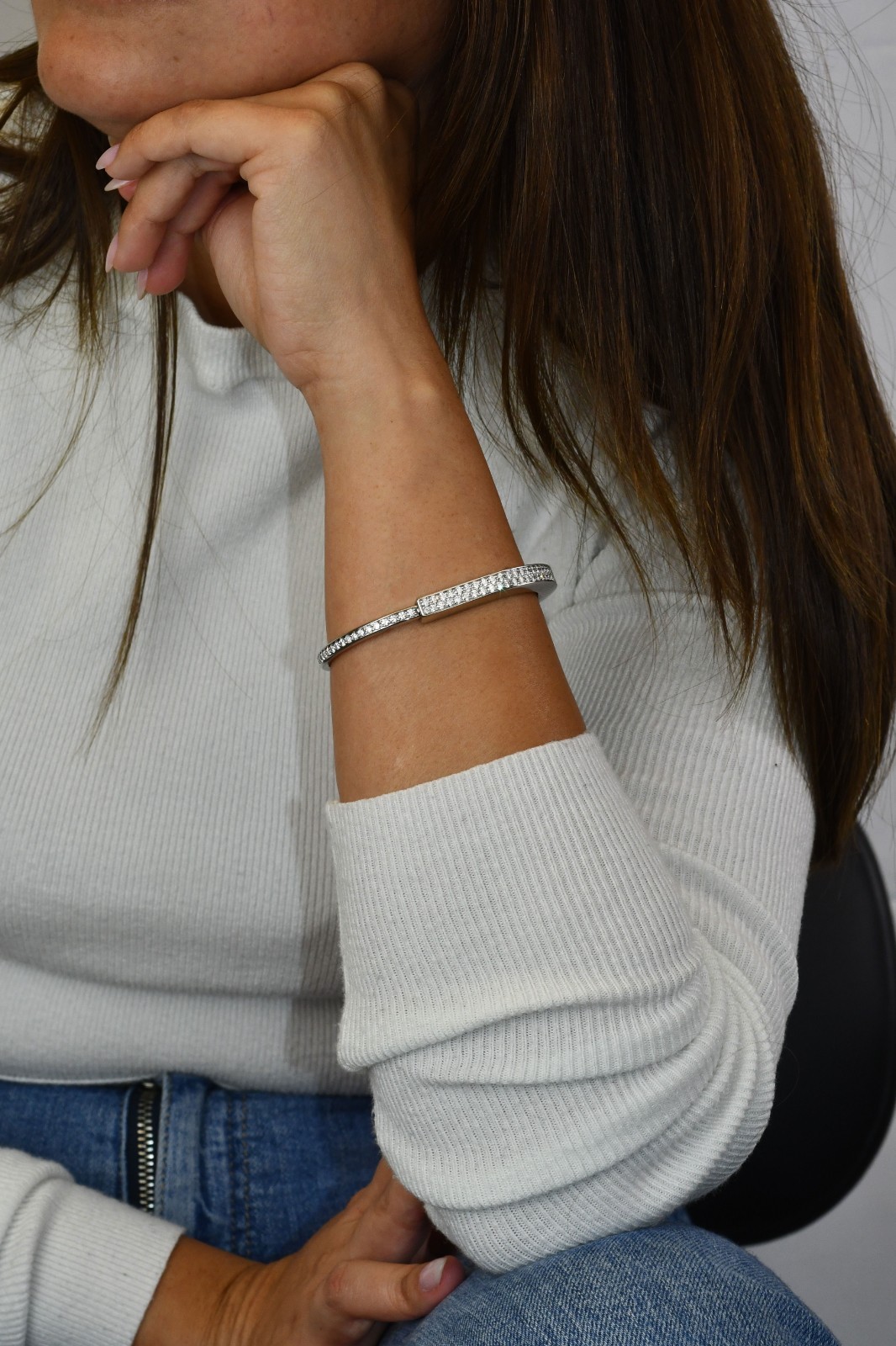 Tiffany & Co. Tiffany Lock Bangle Full Pave Diamond White Gold Bracelet Medium