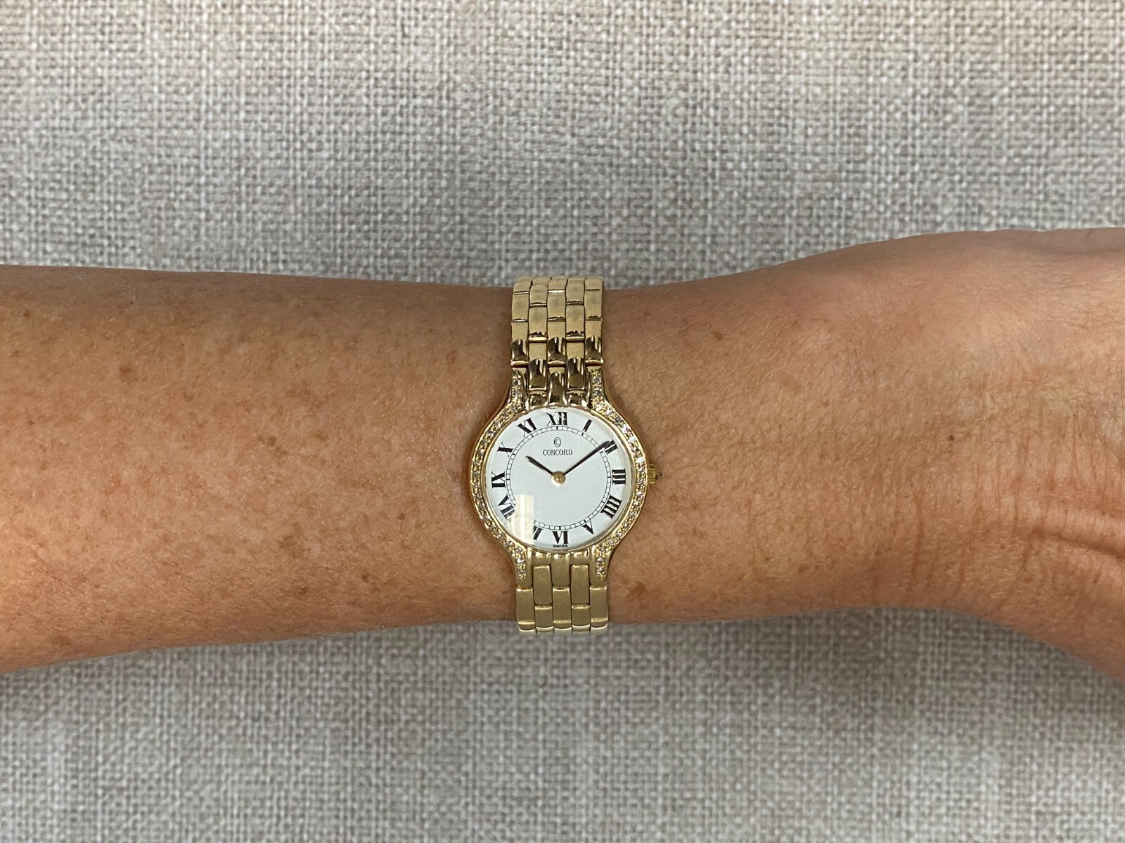 Concord Les Palais 14k Yellow Gold Diamond Ladies Quartz Watch B/P 29-62-266