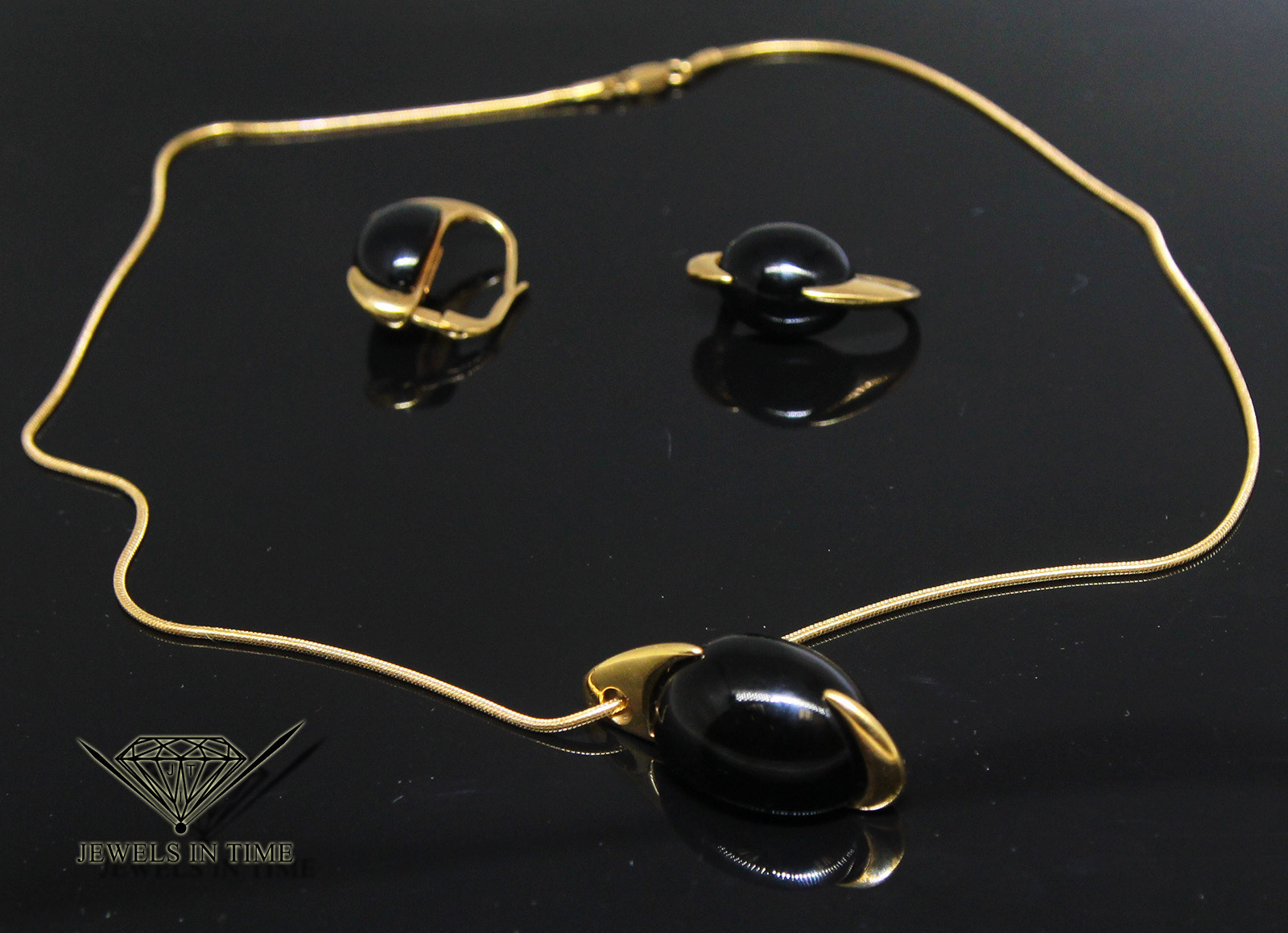 Tito Pedrini Black Onyx Gemstone in 18k Yellow Gold Necklace & Earrings Set
