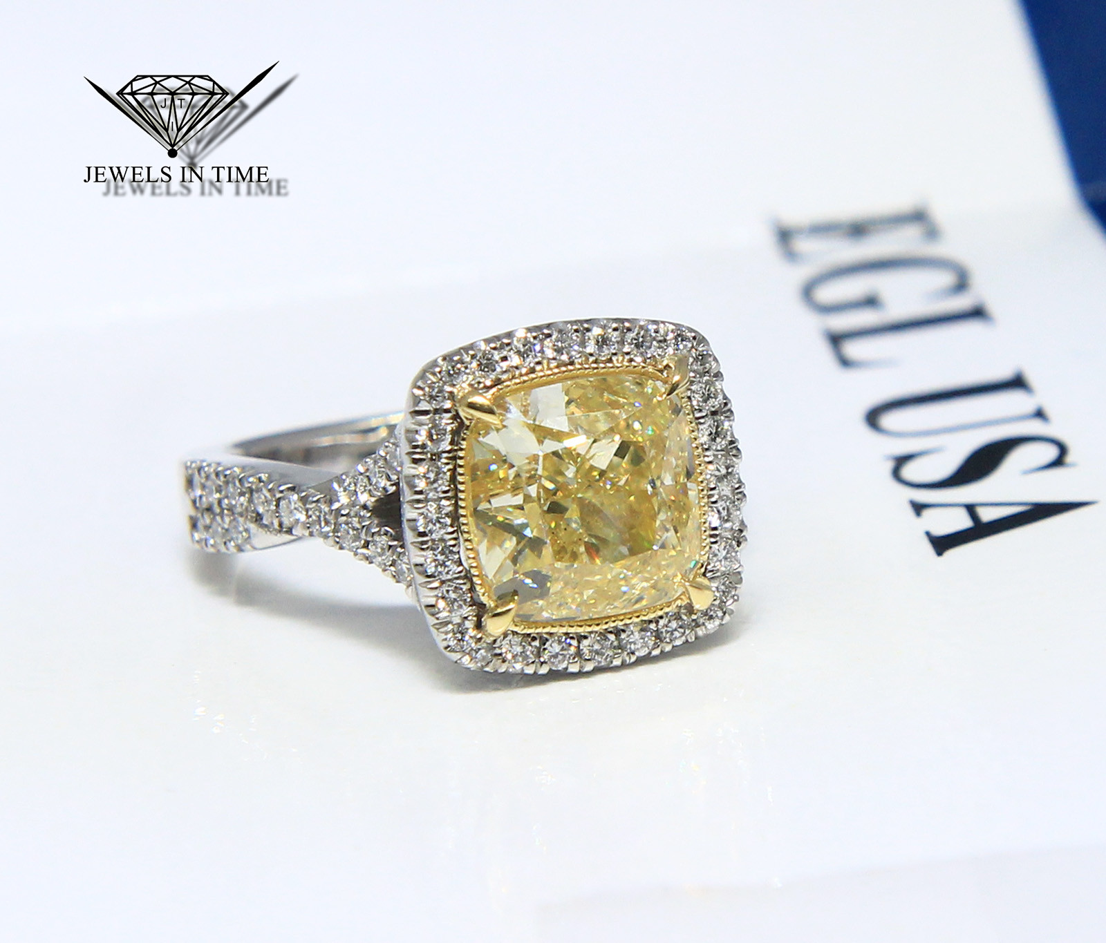 4.52 Carat Fancy Yellow Cushion Brilliant Diamond Platinum Ring Size 6.5 EGL USA 4.52 Carat Fancy Yellow Cushion Brilliant Diamond Platinum Ring Size 6.5 EGL USA