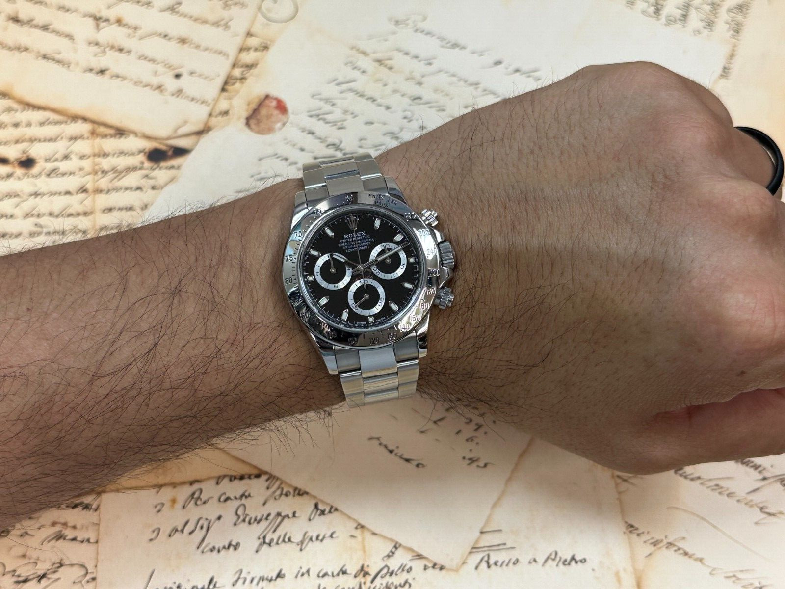 Rolex Daytona Chronograph Steel Black Dial Mens 40mm Watch Z 116520