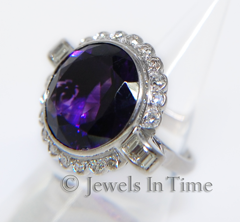 11.00 Carat Amethyst & Diamond Diamond Ring in 18K White Gold Size 6.75