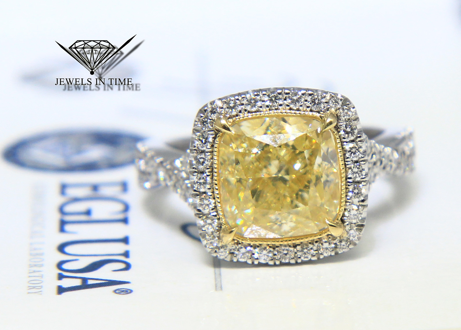 4.52 Carat Fancy Yellow Cushion Brilliant Diamond Platinum Ring Size 6.5 EGL USA 4.52 Carat Fancy Yellow Cushion Brilliant Diamond Platinum Ring Size 6.5 EGL USA