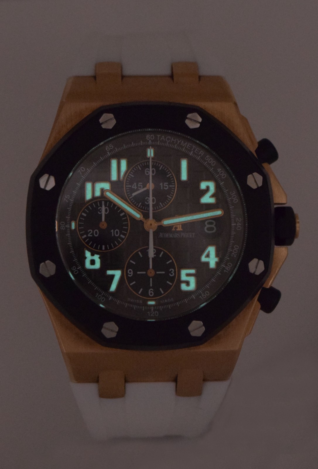 Audemars Piguet Royal Oak Offshore Rose Gold RubberClad 42mm Watch B/P 25940OK