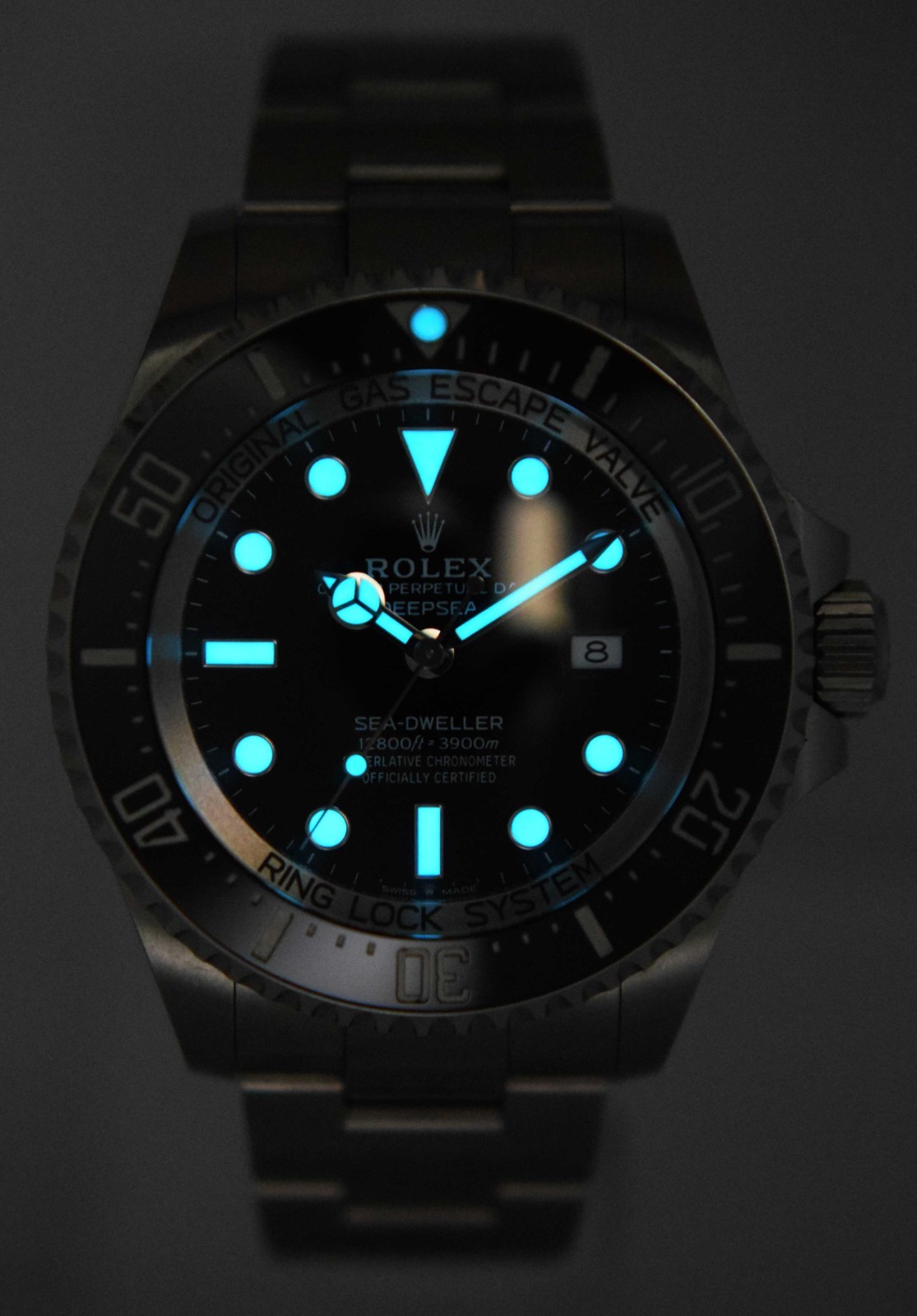 Rolex Sea-Dweller Deepsea Steel/Ceramic Black Mens 44mm Watch B/P '23 136660