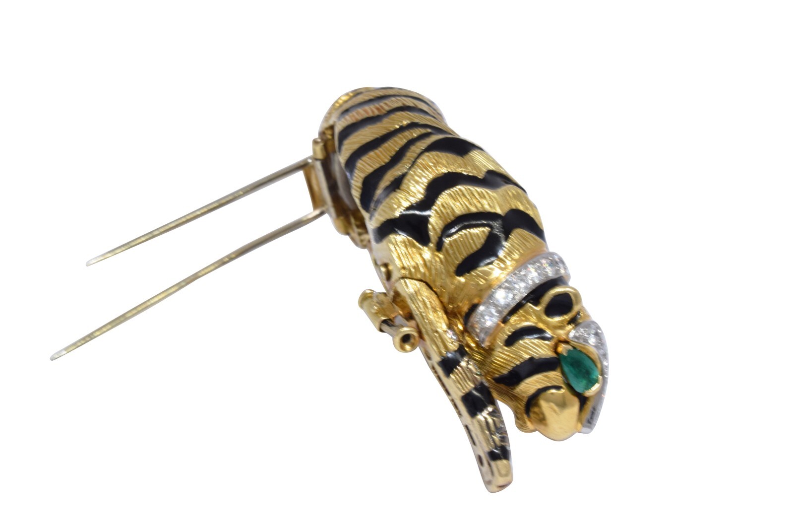 David Webb Tiger 18k Yellow Gold Black Enamel Diamond & Green Emerald Brooch
