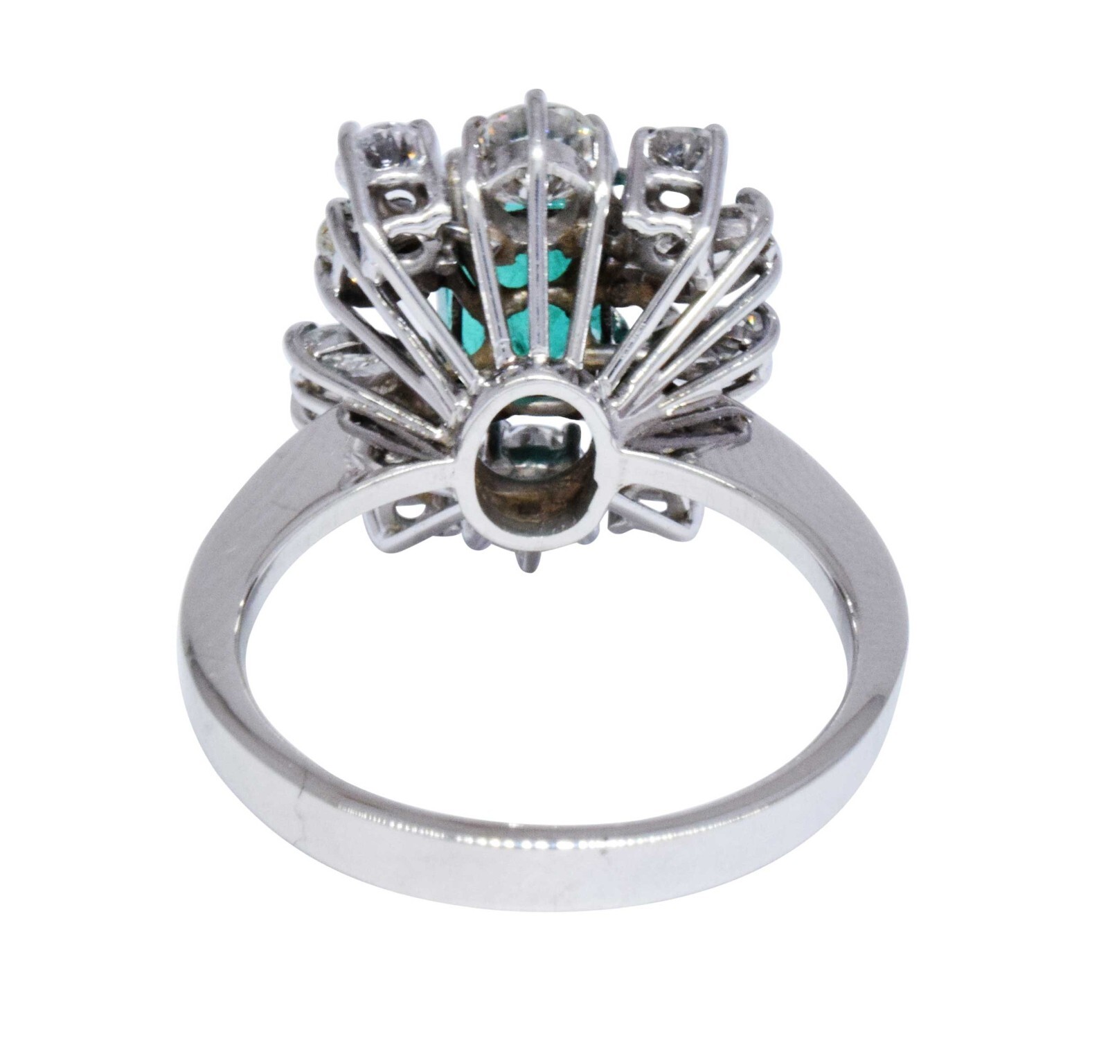 Ladies Diamond & Emerald Ring 18k White Gold Size 6.5