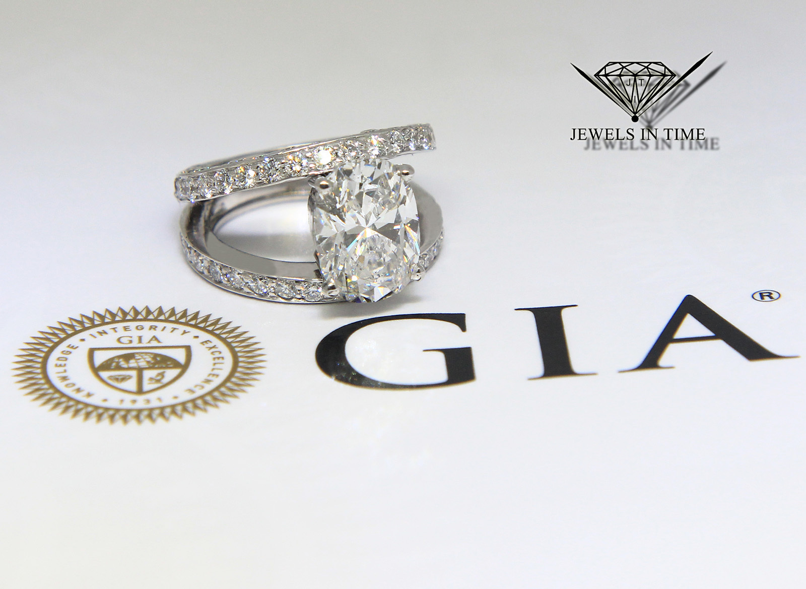4.01 Carat Cushion Brilliant Diamond Platinum Ring GIA BRAND NEW
