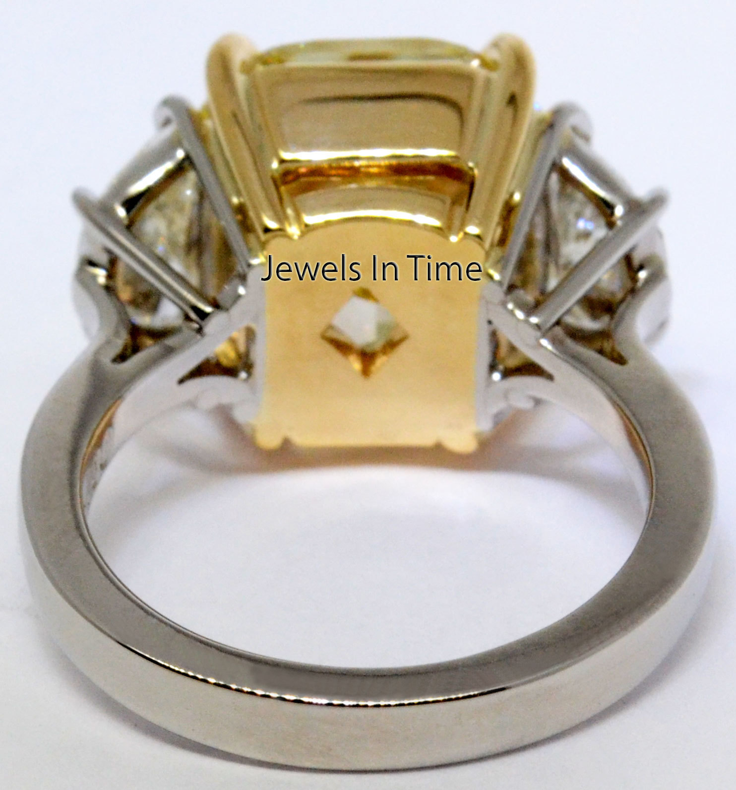 9.03 Carat Fancy Yellow Diamond Ring Platinum & 18k Gold GIA Certificate  Size 6