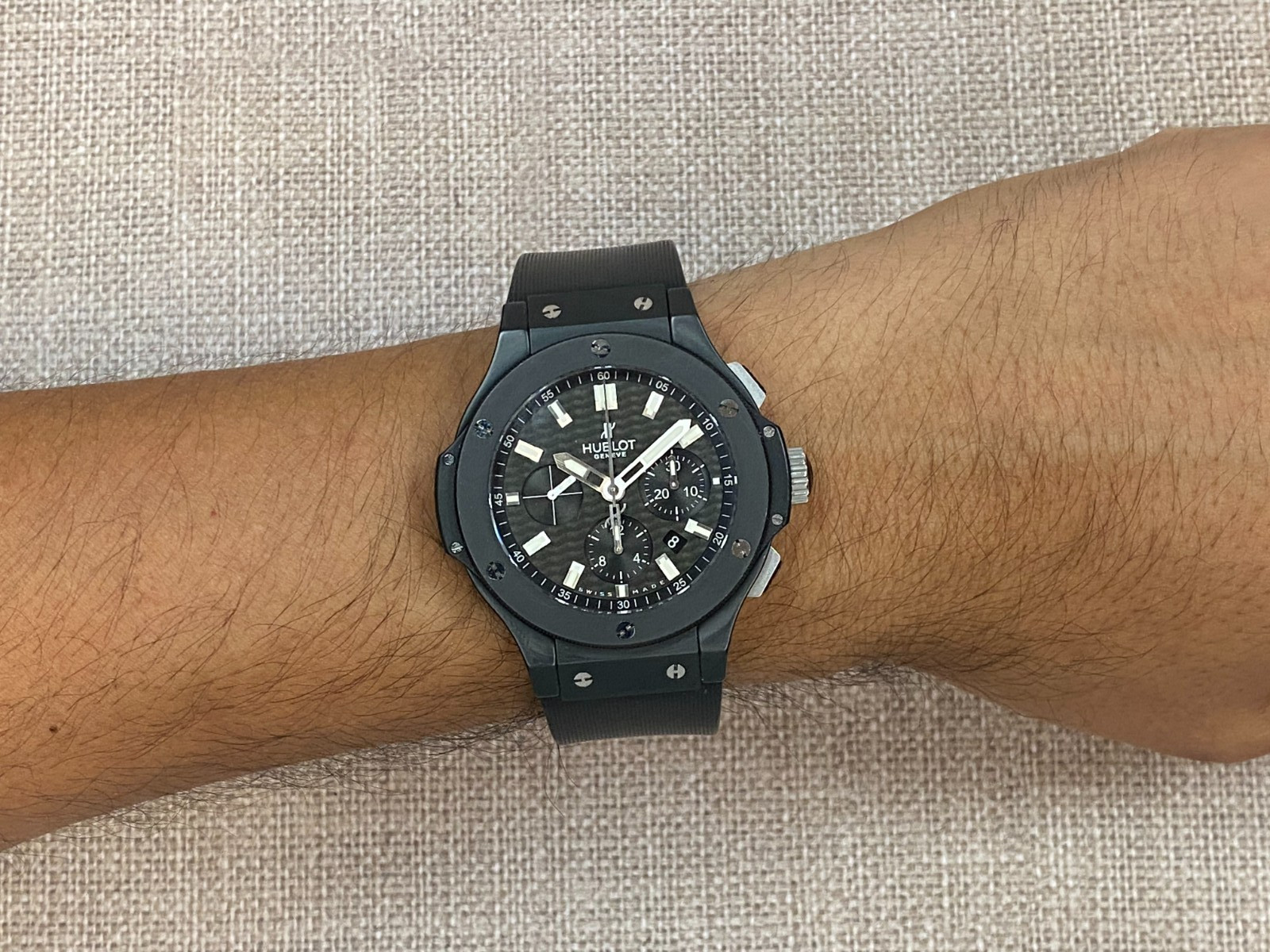 Hublot Big Bang Black Magic Chronograph Carbon Fiber 44mm Watch 301.CI.1770.RX