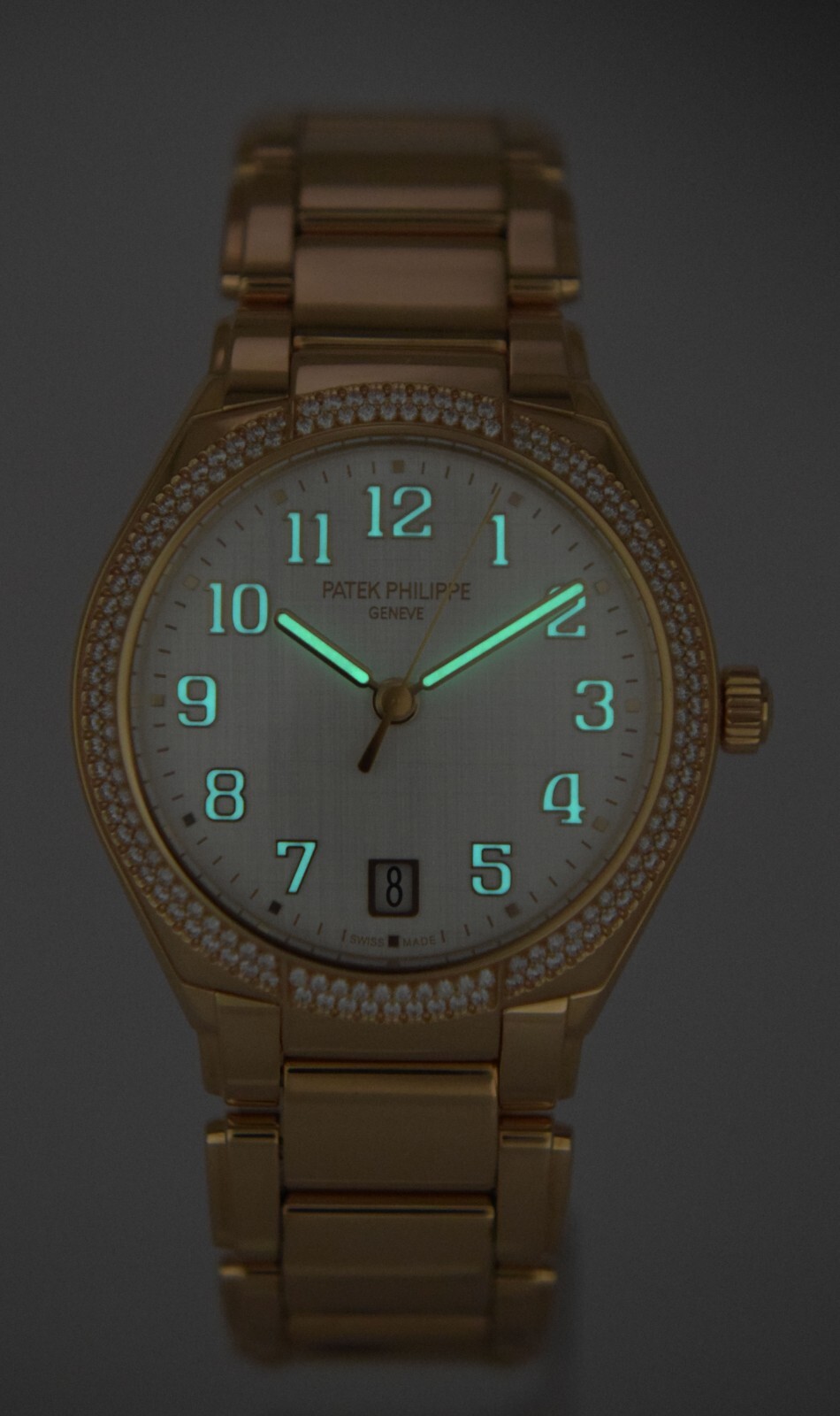 Patek Philippe Twenty~4 18k Rose Gold Diamond Ladies Watch B/P '23 7300/1200R