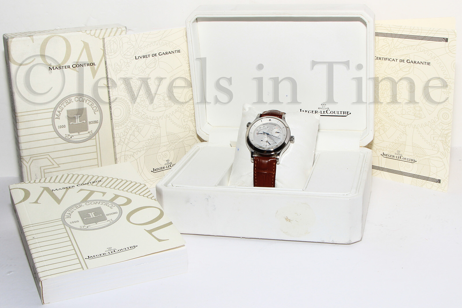 Jaeger LeCoultre Master Control Geographic Steel Mens Watch B/P 142.8.92