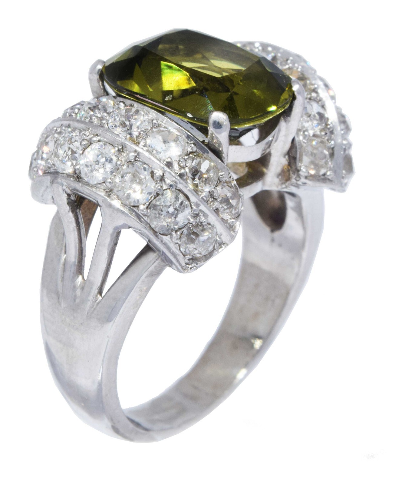 Ladies 14K White Gold Diamond & 5.50 Carat Peridot Ring