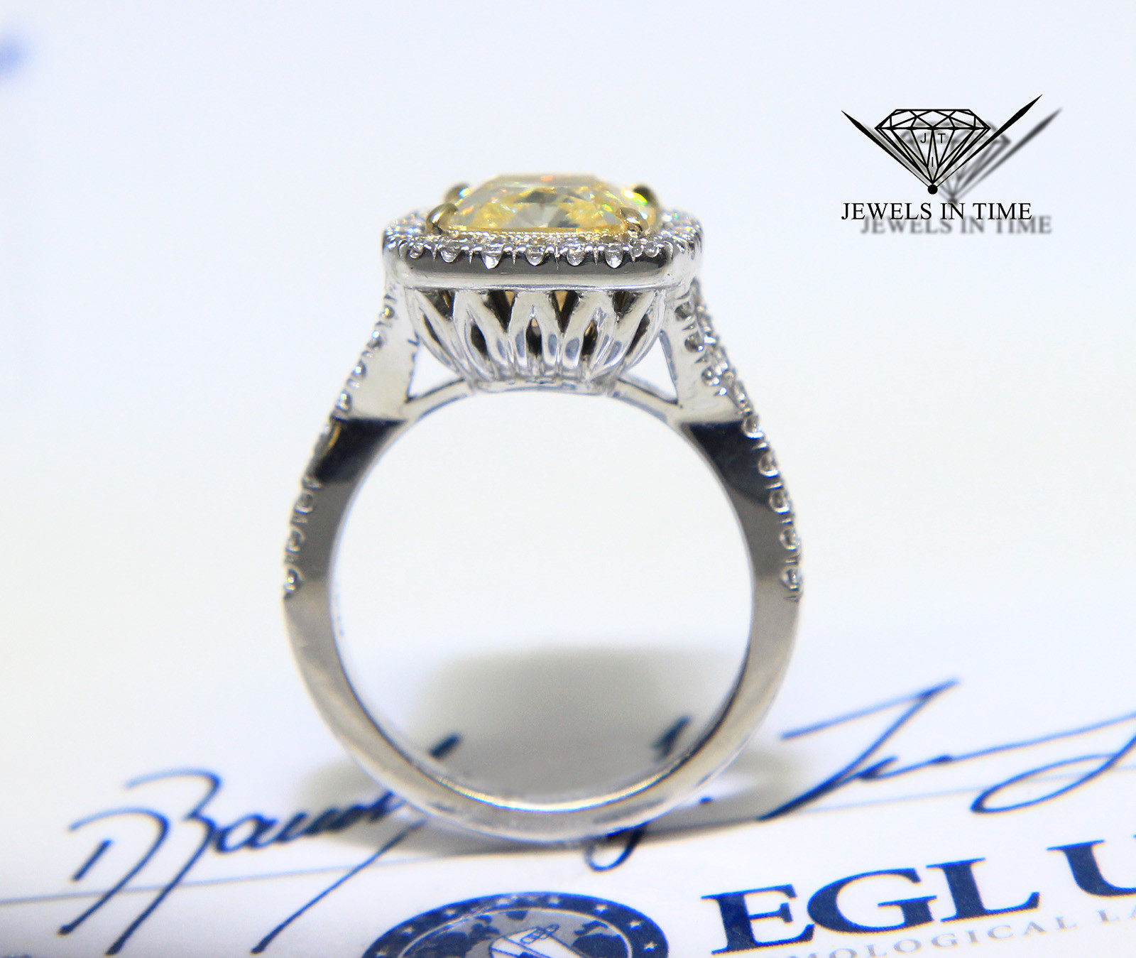 4.52 Carat Fancy Yellow Cushion Brilliant Diamond Platinum Ring Size 6.5 EGL USA 4.52 Carat Fancy Yellow Cushion Brilliant Diamond Platinum Ring Size 6.5 EGL USA