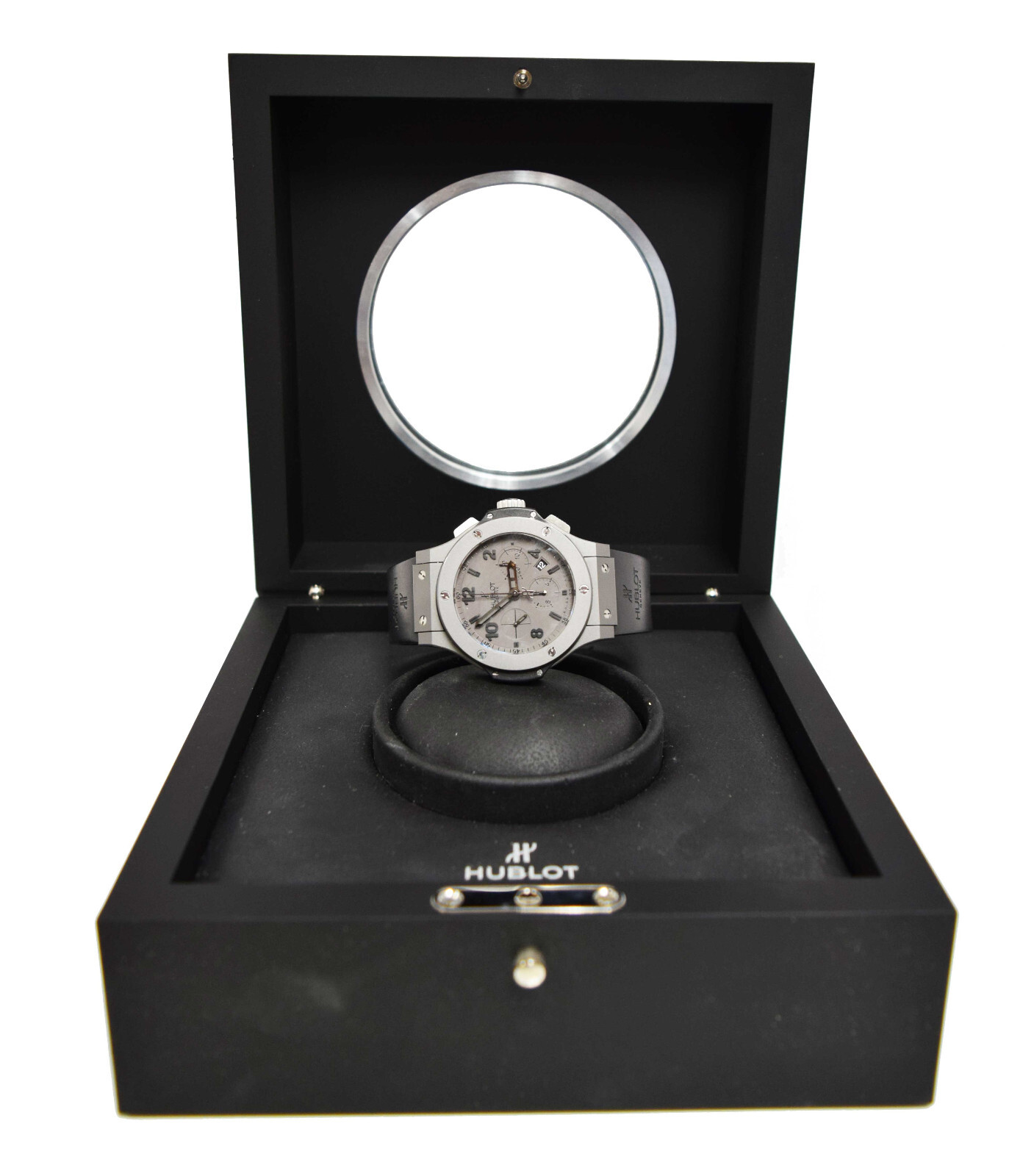 Hublot Big Bang Chrono Tantalum Gray Dial 44mm Automatic Watch/Box 301.AI.460.RX