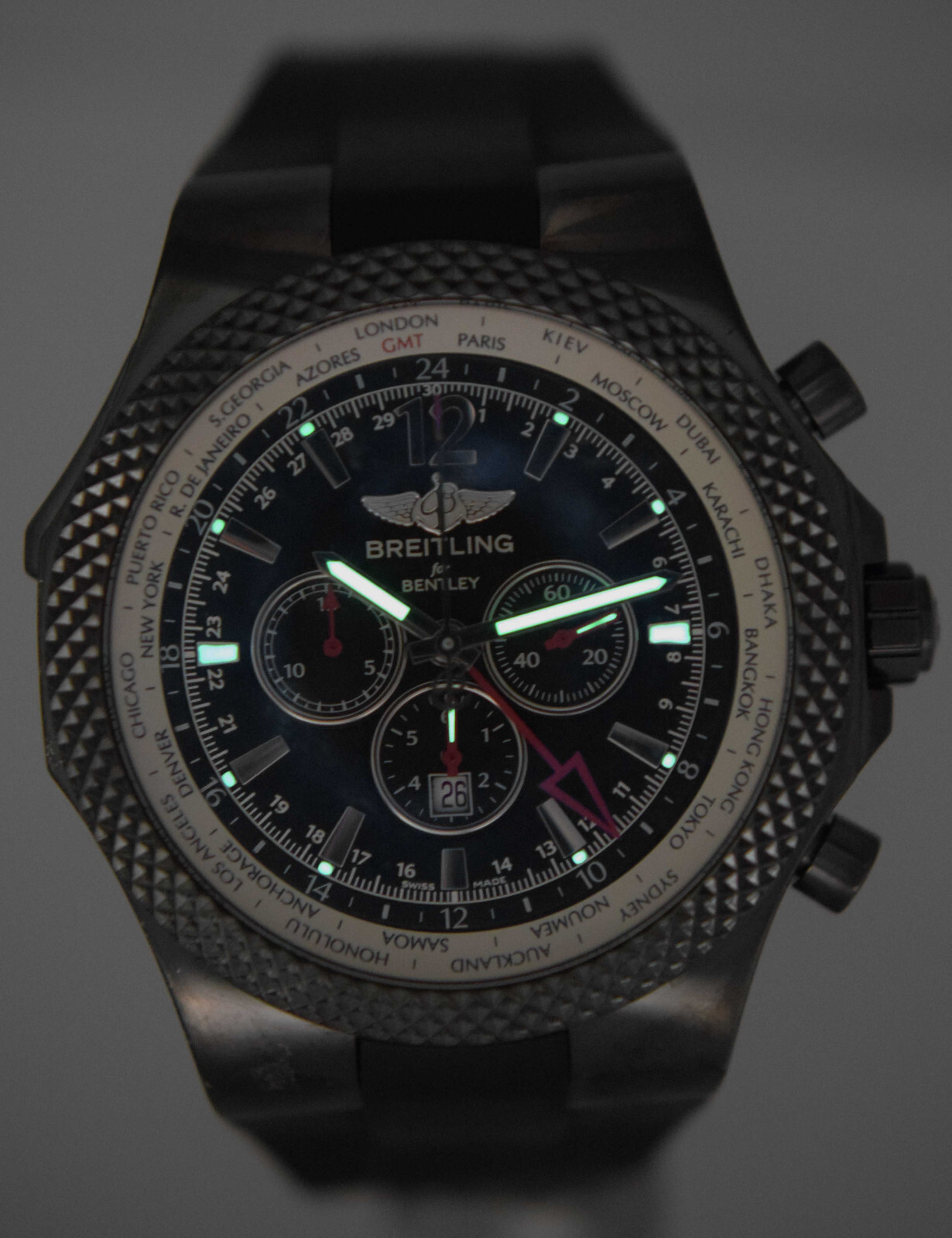 Breitling Bentley GMT Midnight Carbon Black Steel Mens Watch Box/Papers M47362