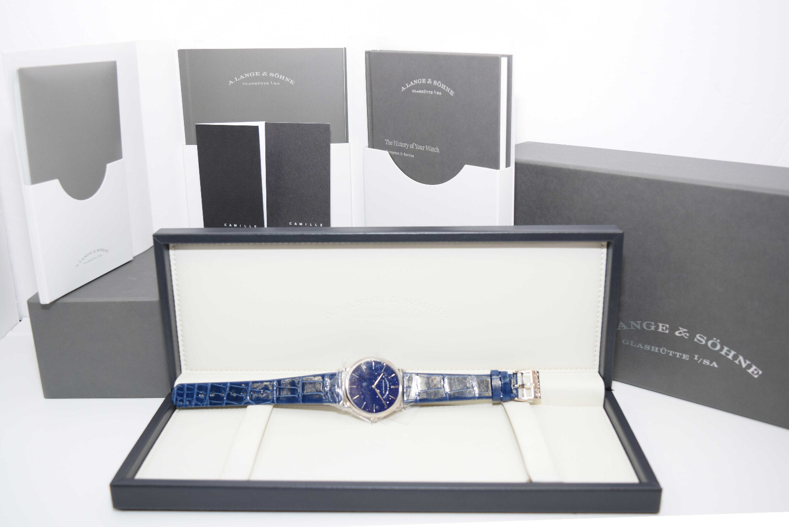 A. Lange & Sohne Saxonia Thin 18k White Gold Copper Blue Manual Watch 205.086