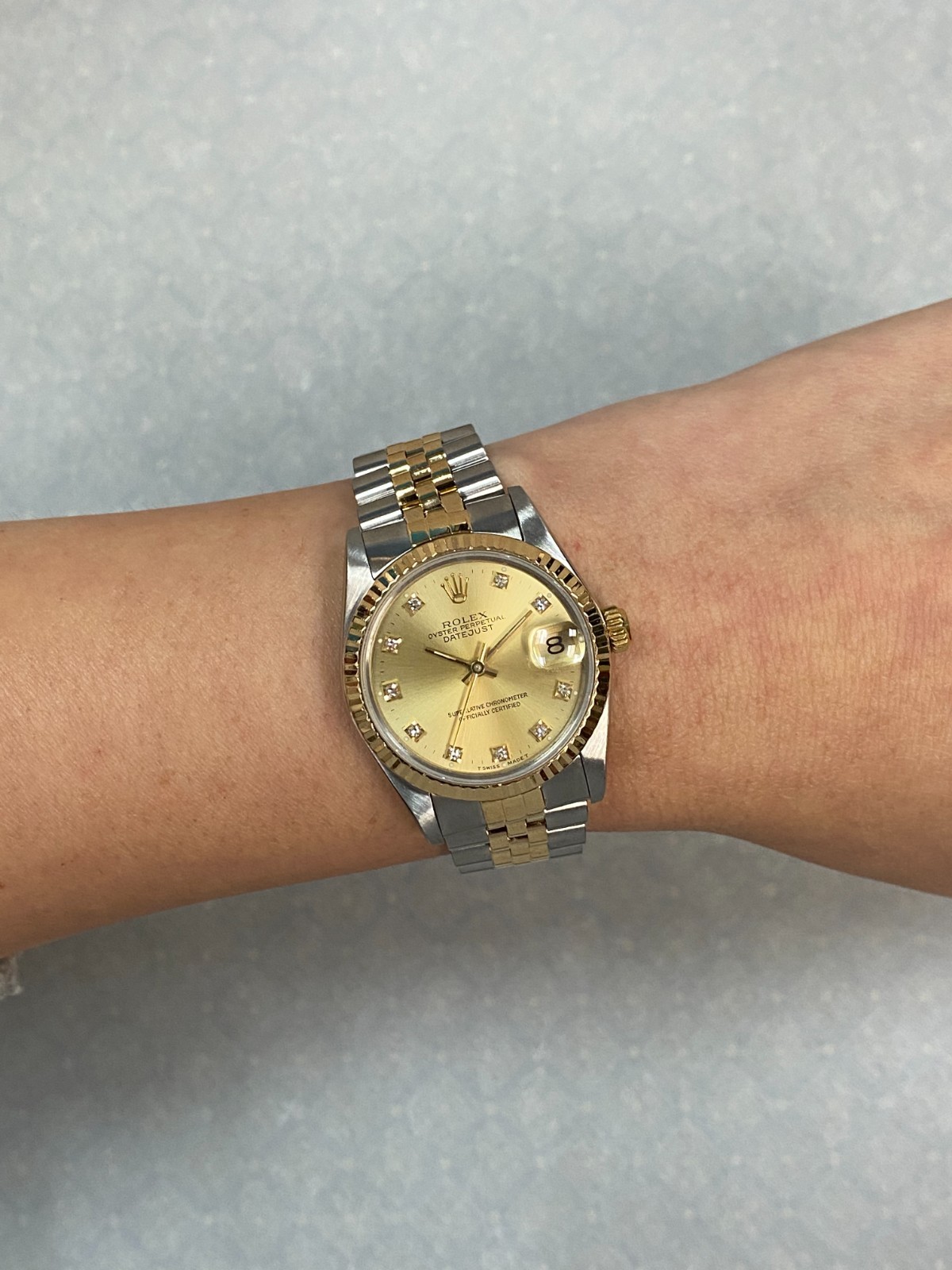 Rolex Datejust 18k Yellow Gold/Steel Champagne Diamond Dial 31mm Watch E 68273