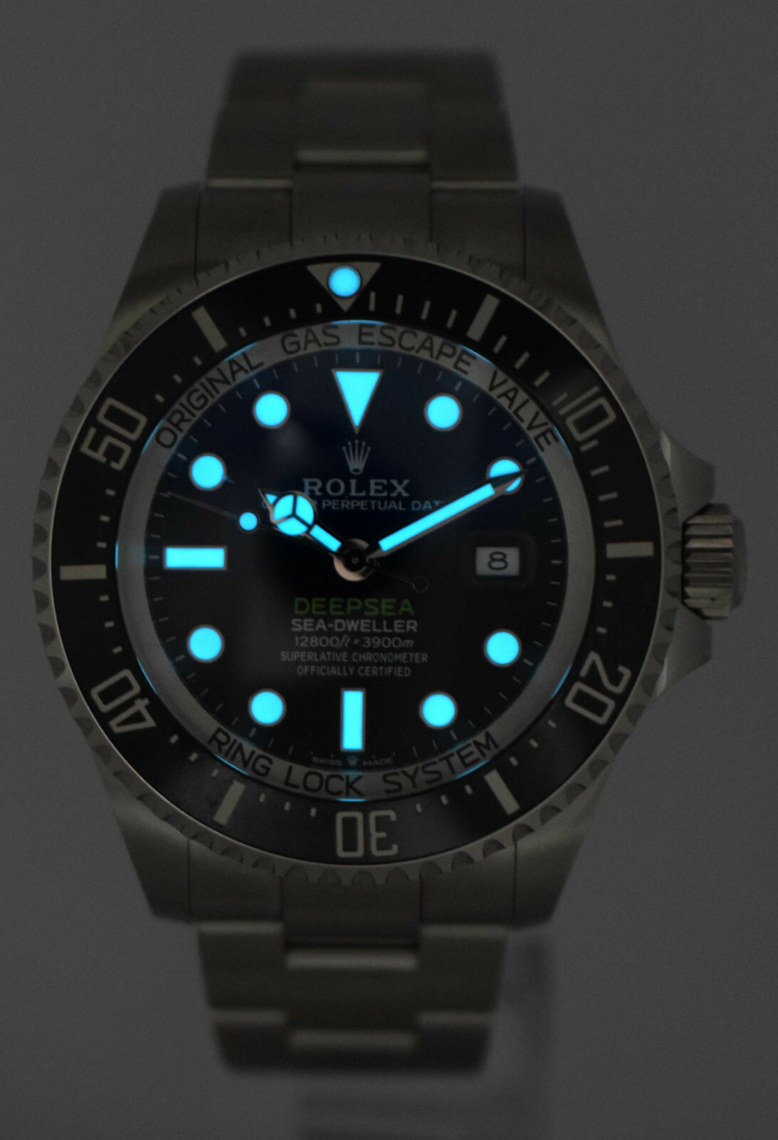 Rolex Cameron Deepsea Sea-Dweller D-Blue Steel/Ceramic 44mm Watch B/P '19 126660