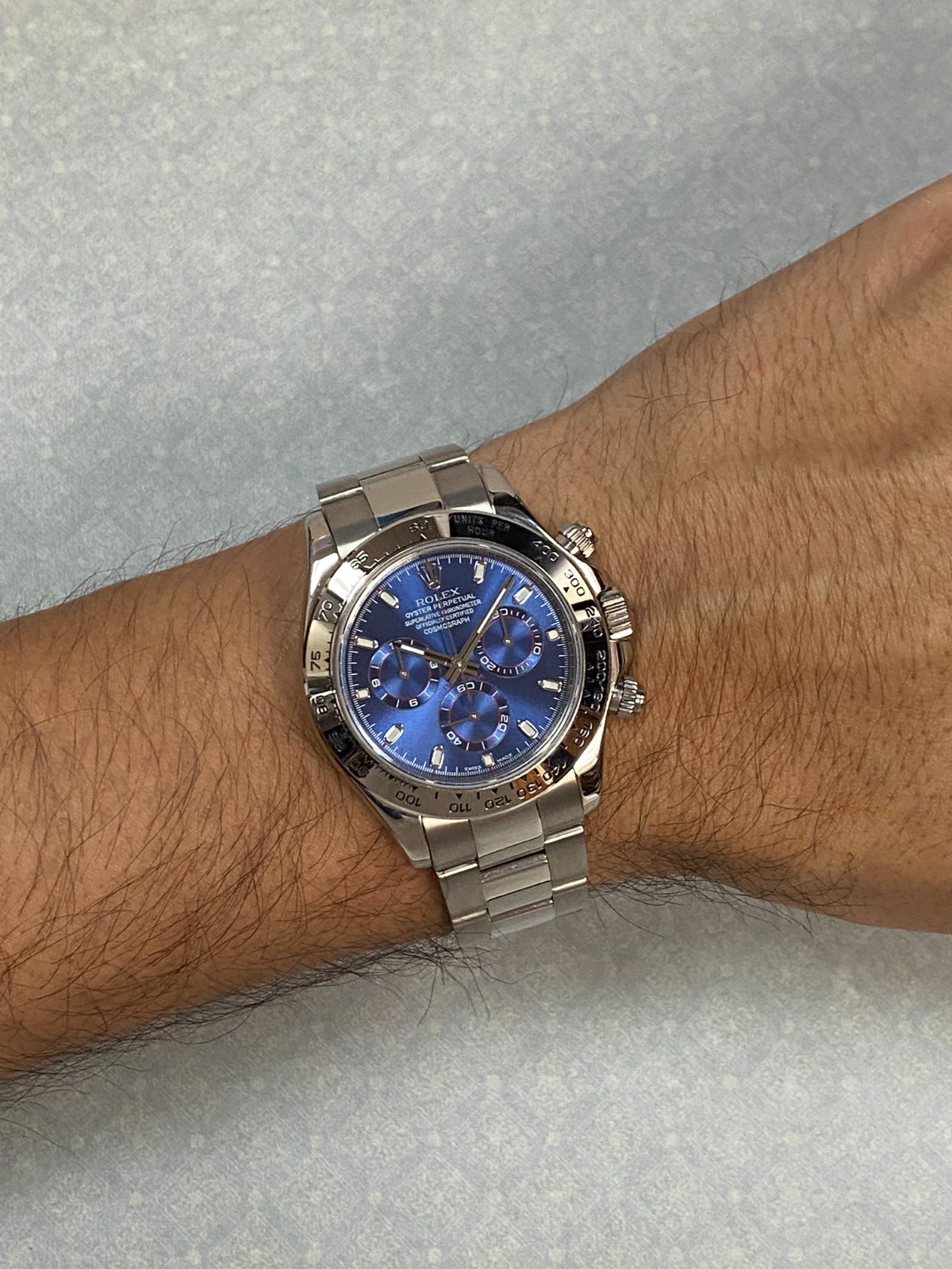 Rolex Daytona Chronograph 18k White Gold Custom Blue Dial 40mm Watch D 116509