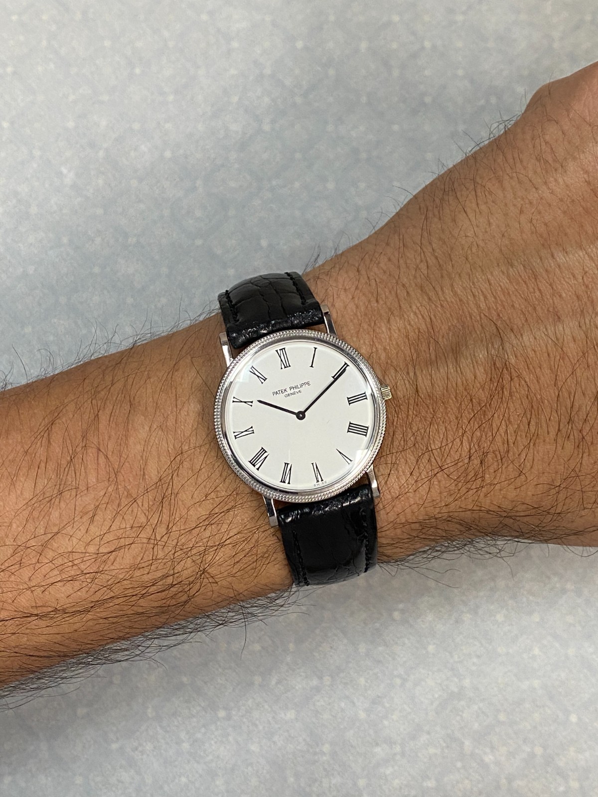 Patek Philippe Calatrava 18k White Gold Mens 32mm Manual Watch 3520