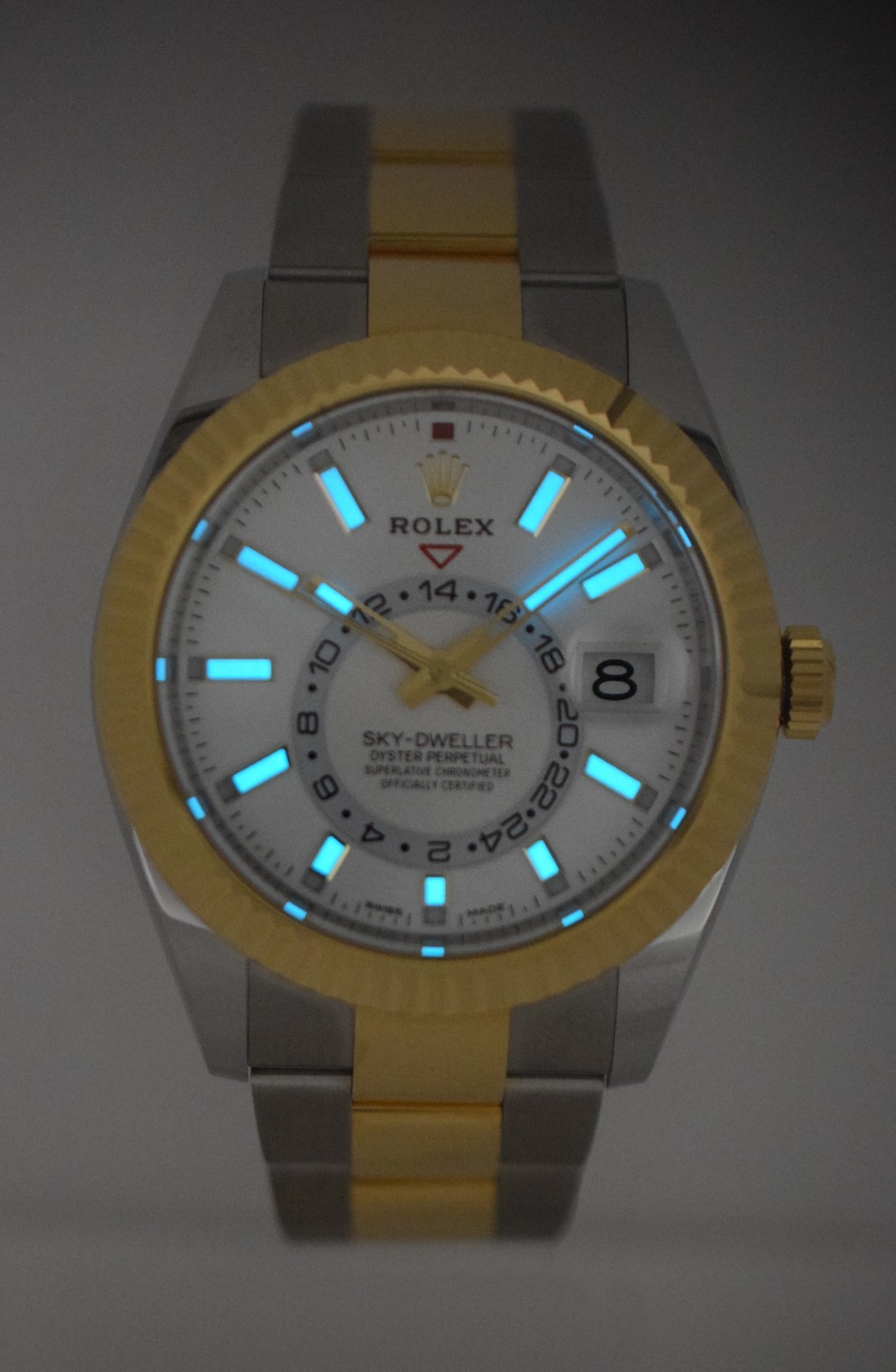NOS Rolex Sky-Dweller White Dial 18k YG & Steel 42mm Oyster Watch B/P '21 326933