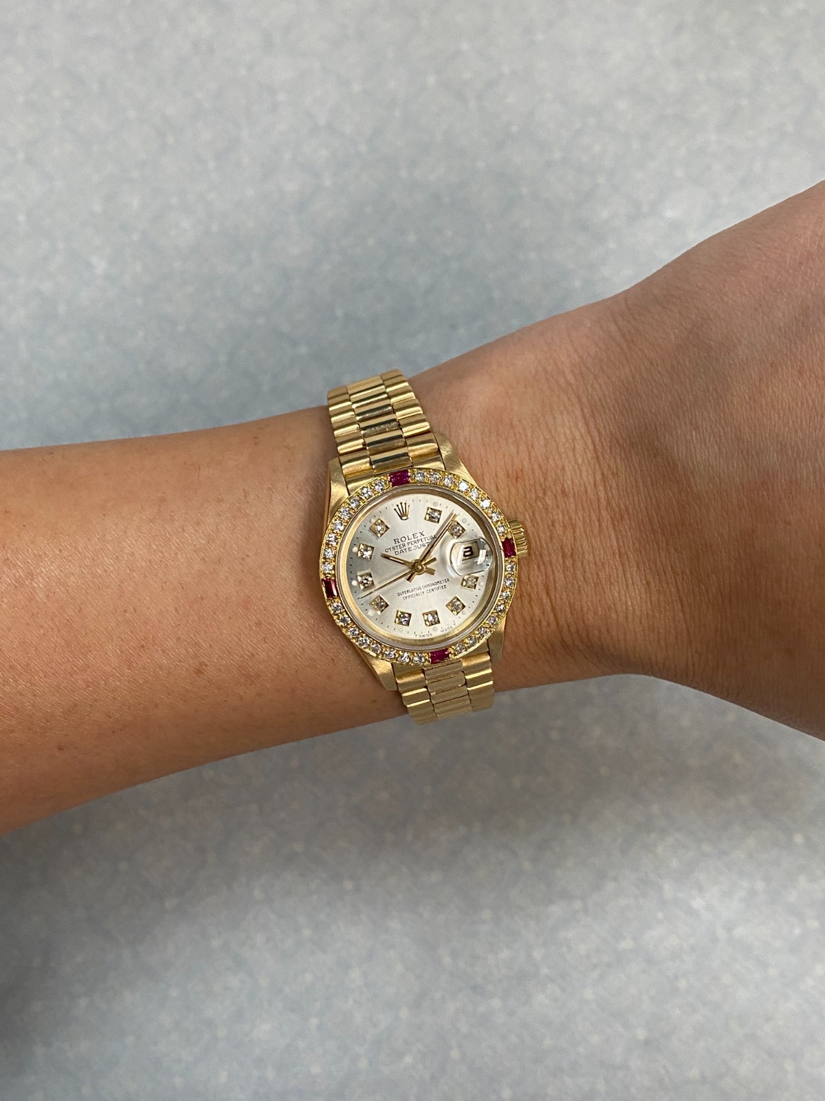 Rolex Datejust 18k Yellow Gold Silver Diamond/Ruby Ladies 26mm Watch L 69178
