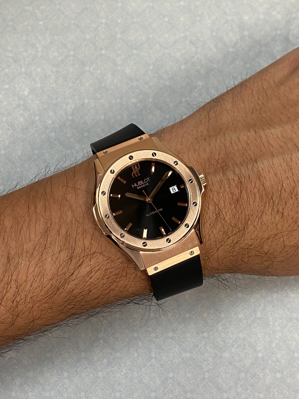 Hublot Classic Fusion 18k Rose Gold Black Dial Mens 42mm Watch +BOX 1915.8