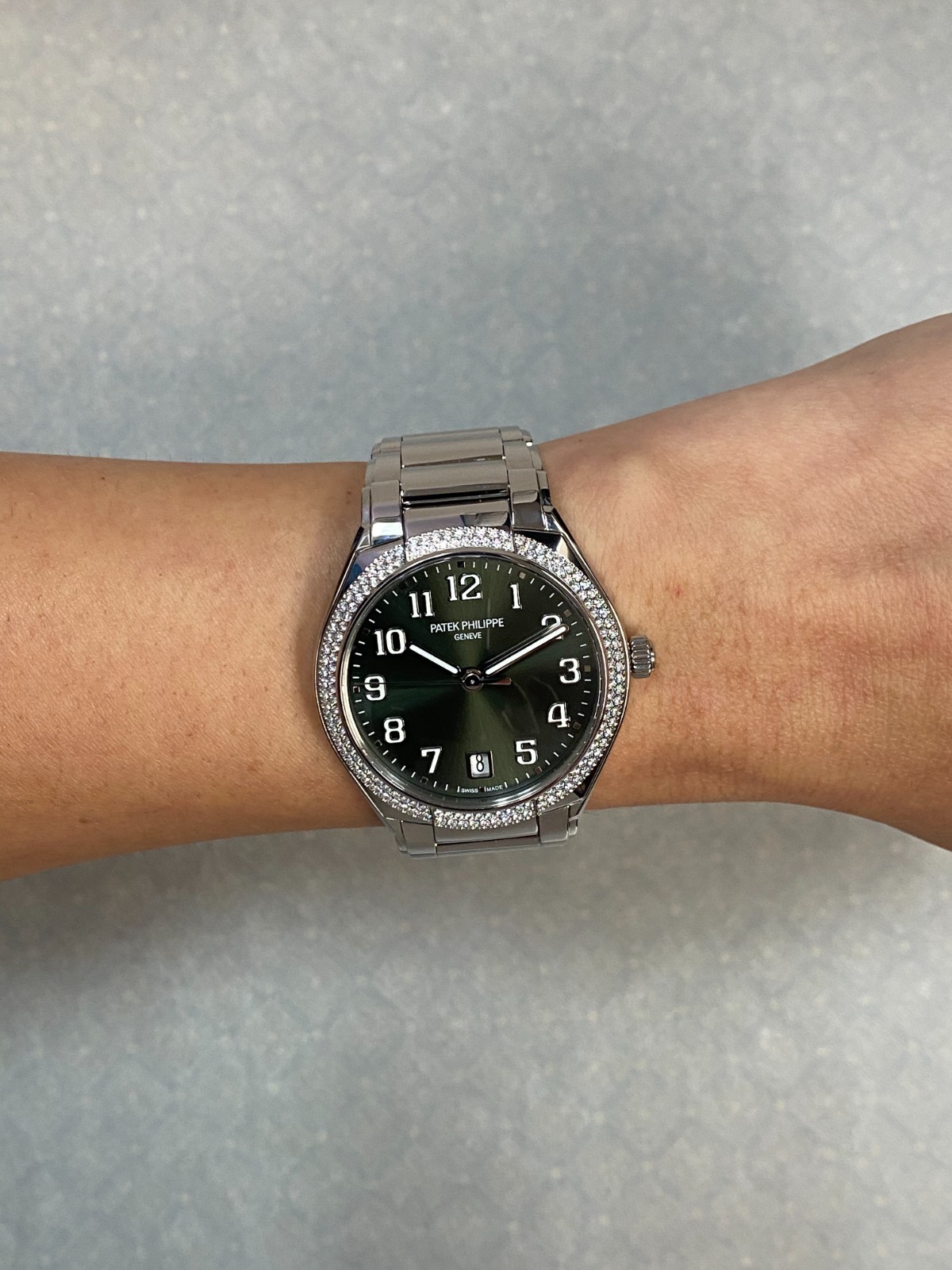 Patek Philippe Twenty~4 Steel & Diamond Olive Green Watch BP ' 24 7300/1200A-011